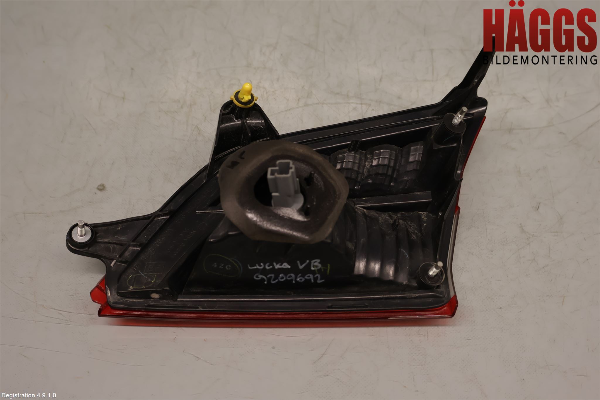 Subaru OUTBACK 15-20 Bakljus Lucka Vä