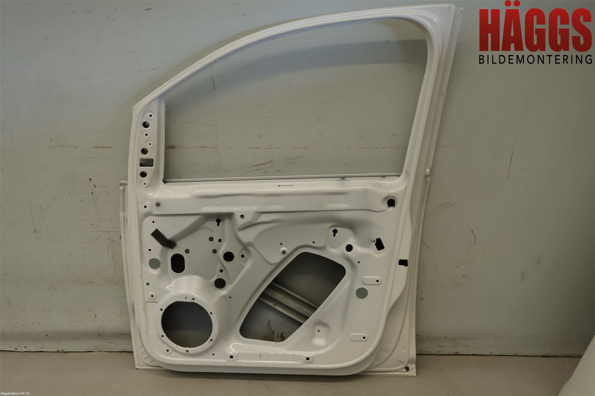 Volkswagen VW CADDY 16-20 Dörr Fram Höger