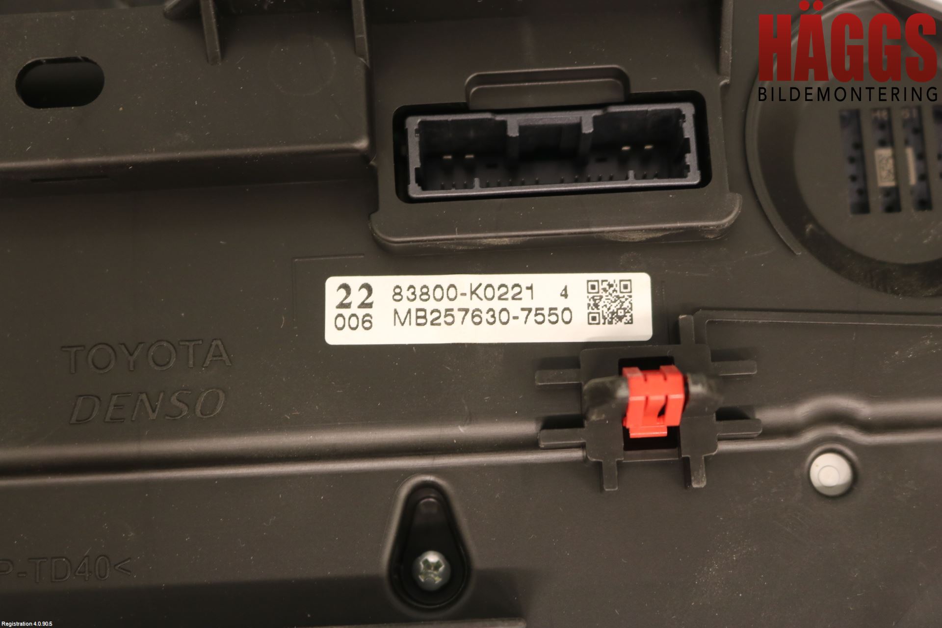 Toyota YARIS XP21 20- Instrument Komb