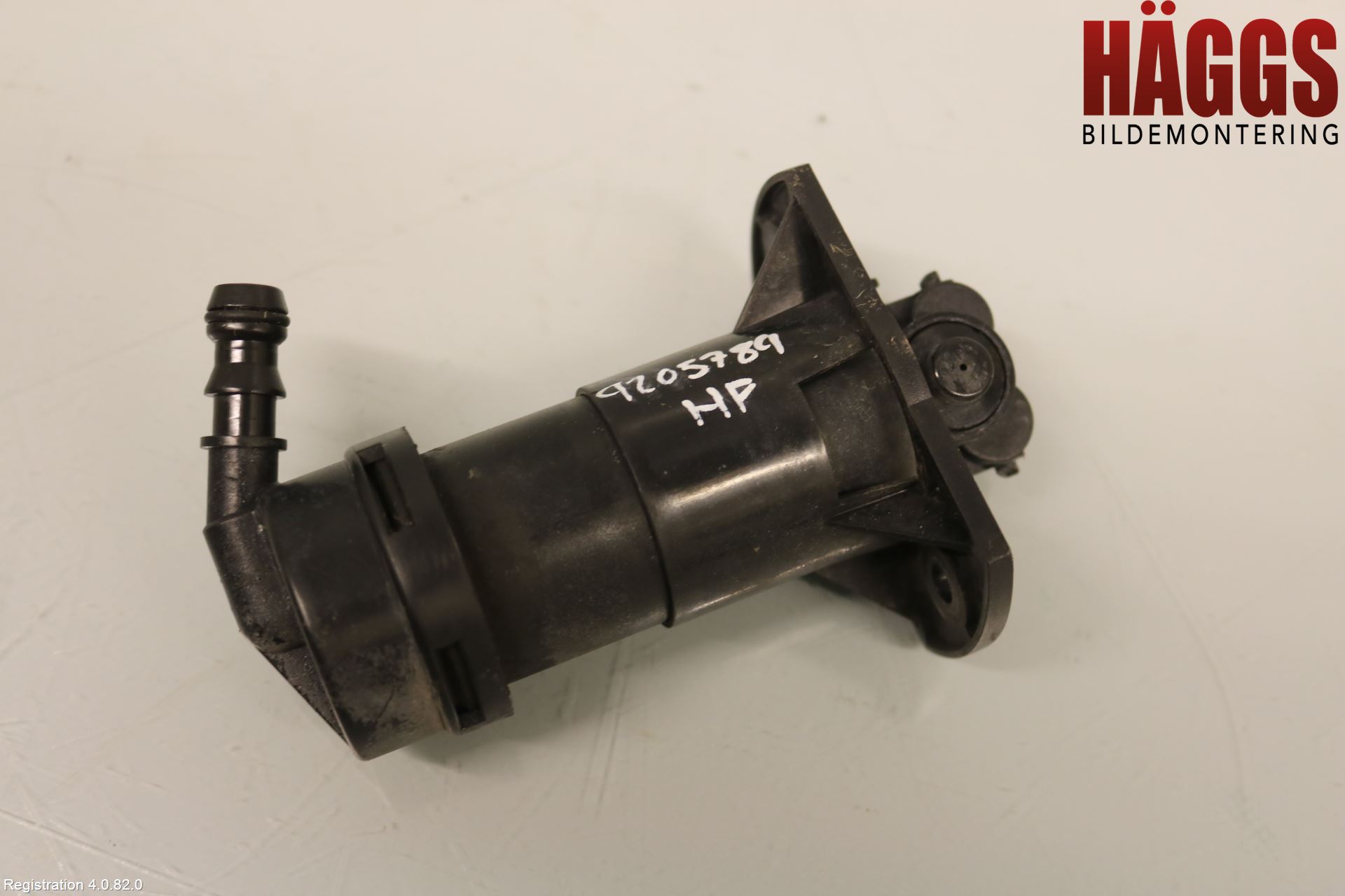 Audi A6/S6     05-11 Spolarmunstycke Strålkastare