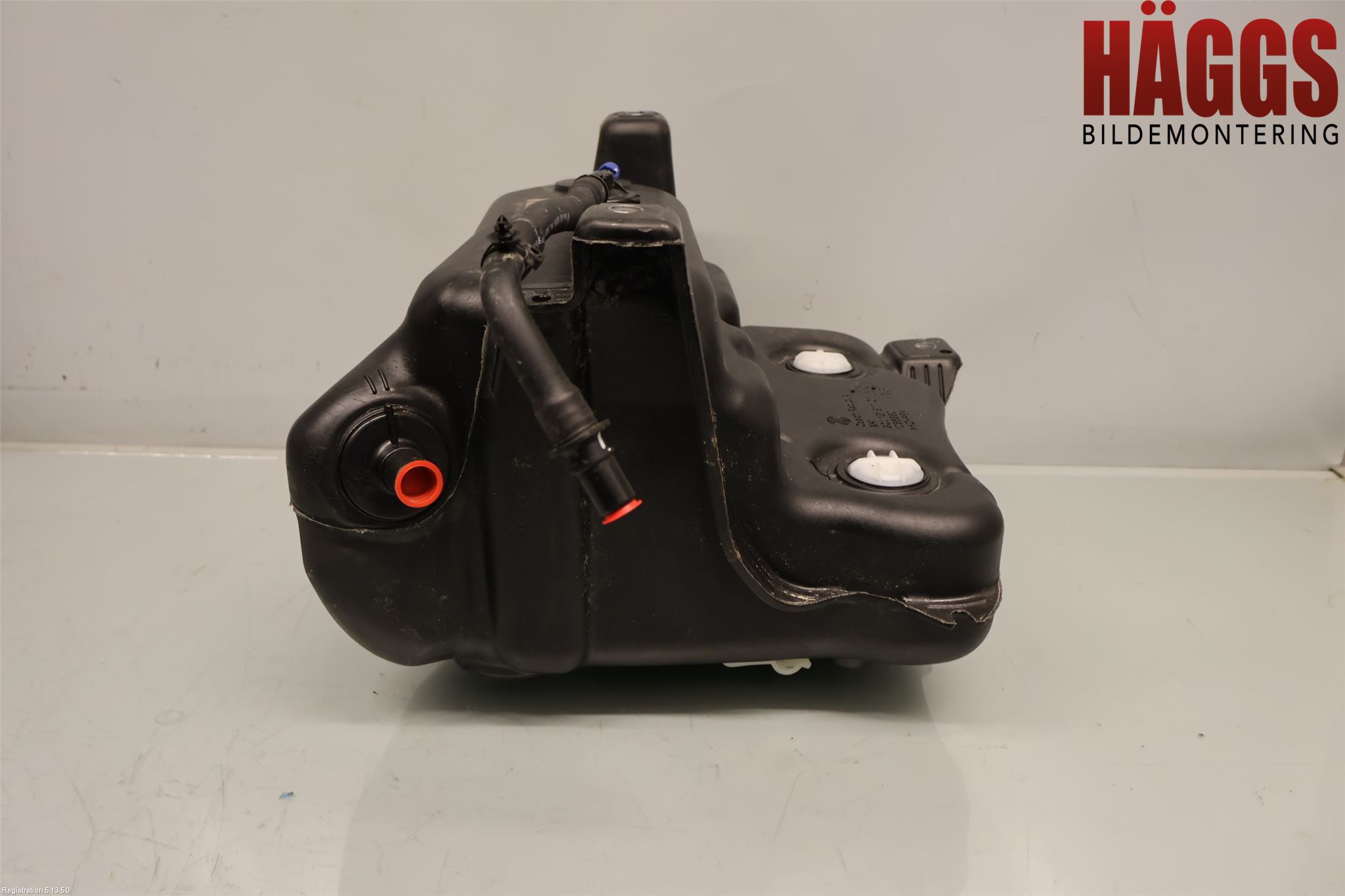 Volkswagen VW PASSAT 20-24 Adblue Tank