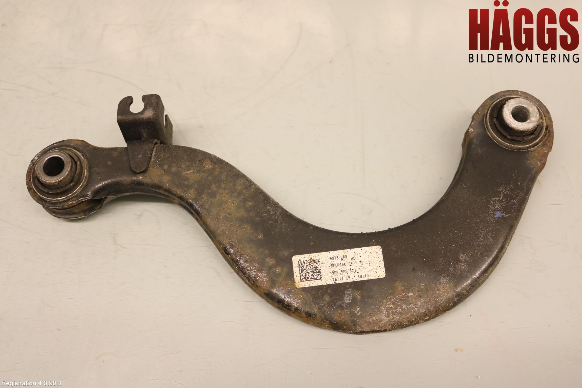Volkswagen VW TIGUAN 07-16 Bärarm Bak Övre Vänster