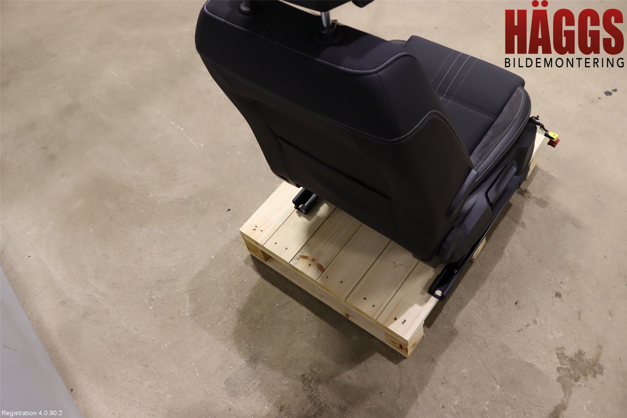 Volkswagen VW PASSAT 20-24 Inredning Stol Fram Hö