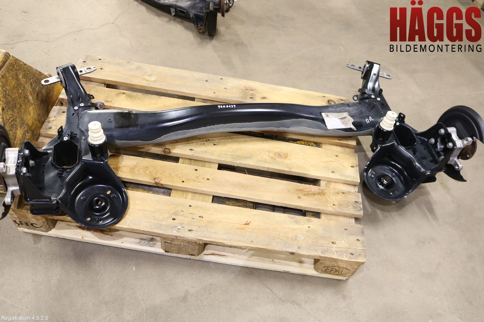 Peugeot 408 22- Bakaxel