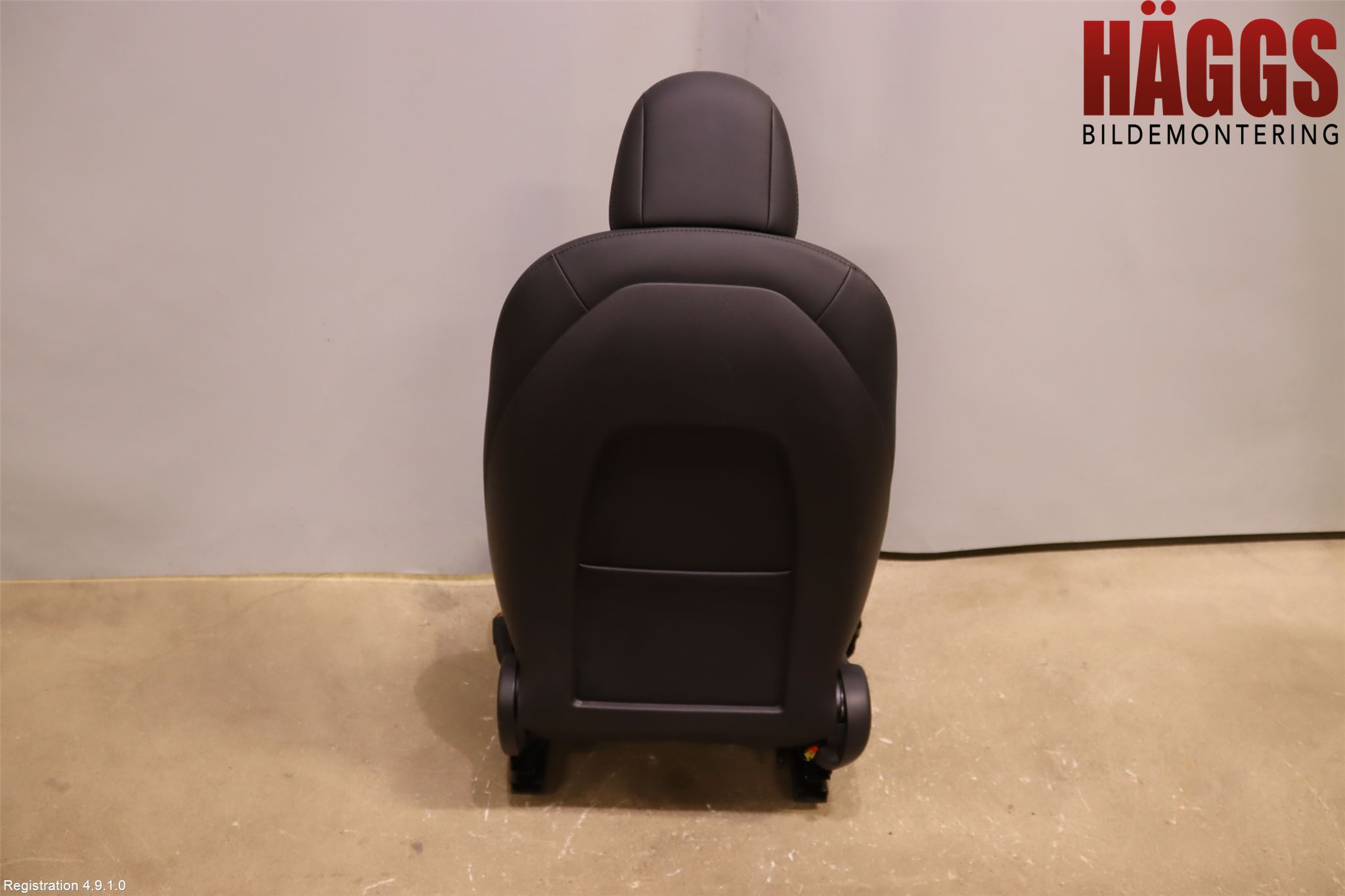 Tesla MODEL 3 17- Inredning Stol Fram Hö