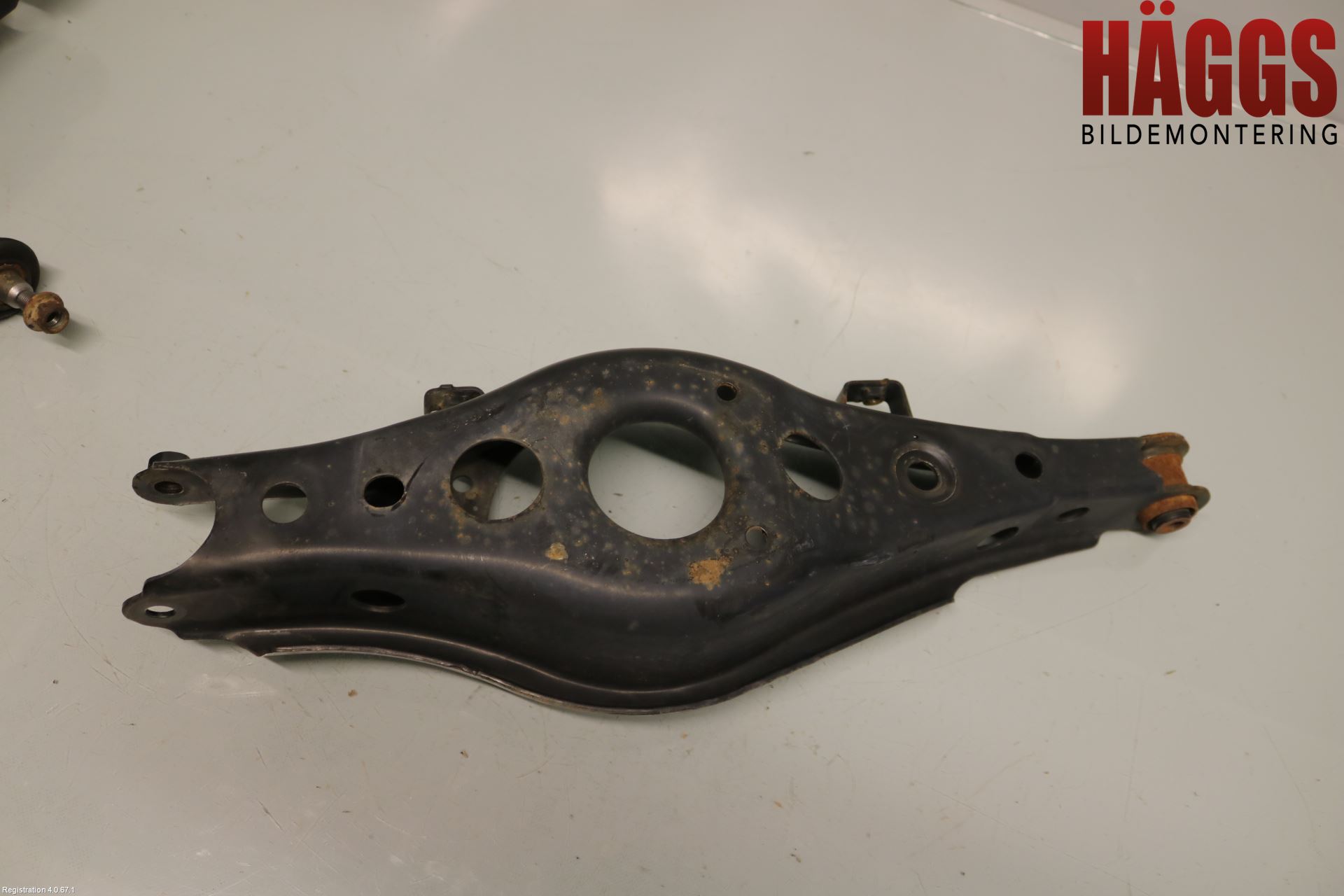 Toyota RAV4 13-18 Bärarm Bak Höger