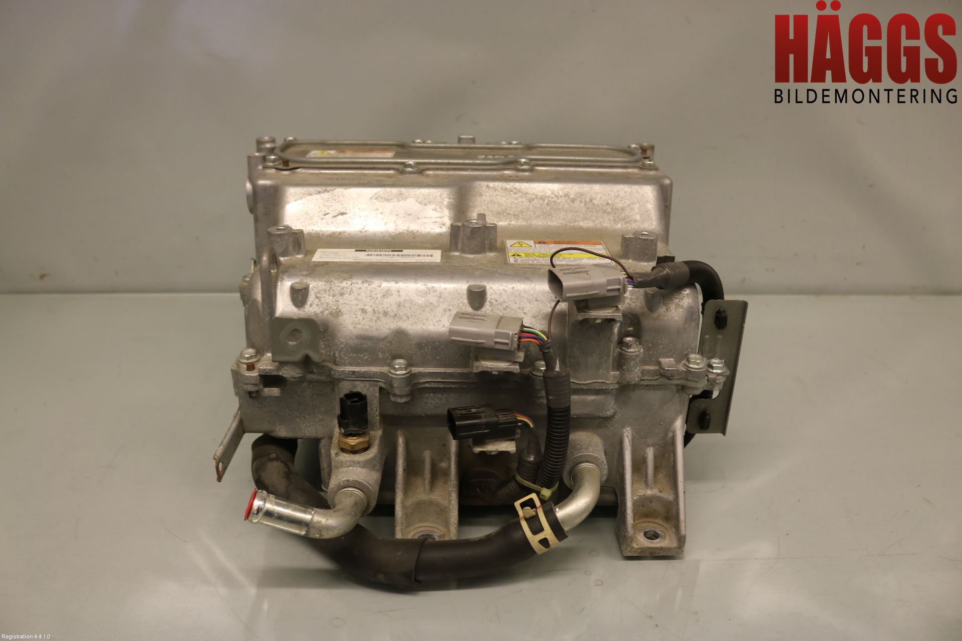 Mitsubishi OUTLANDER 13-21 Hybridconverter