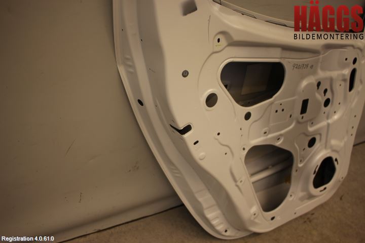 Fiat FULLBACK 16-19 Dörr Bak Vänster