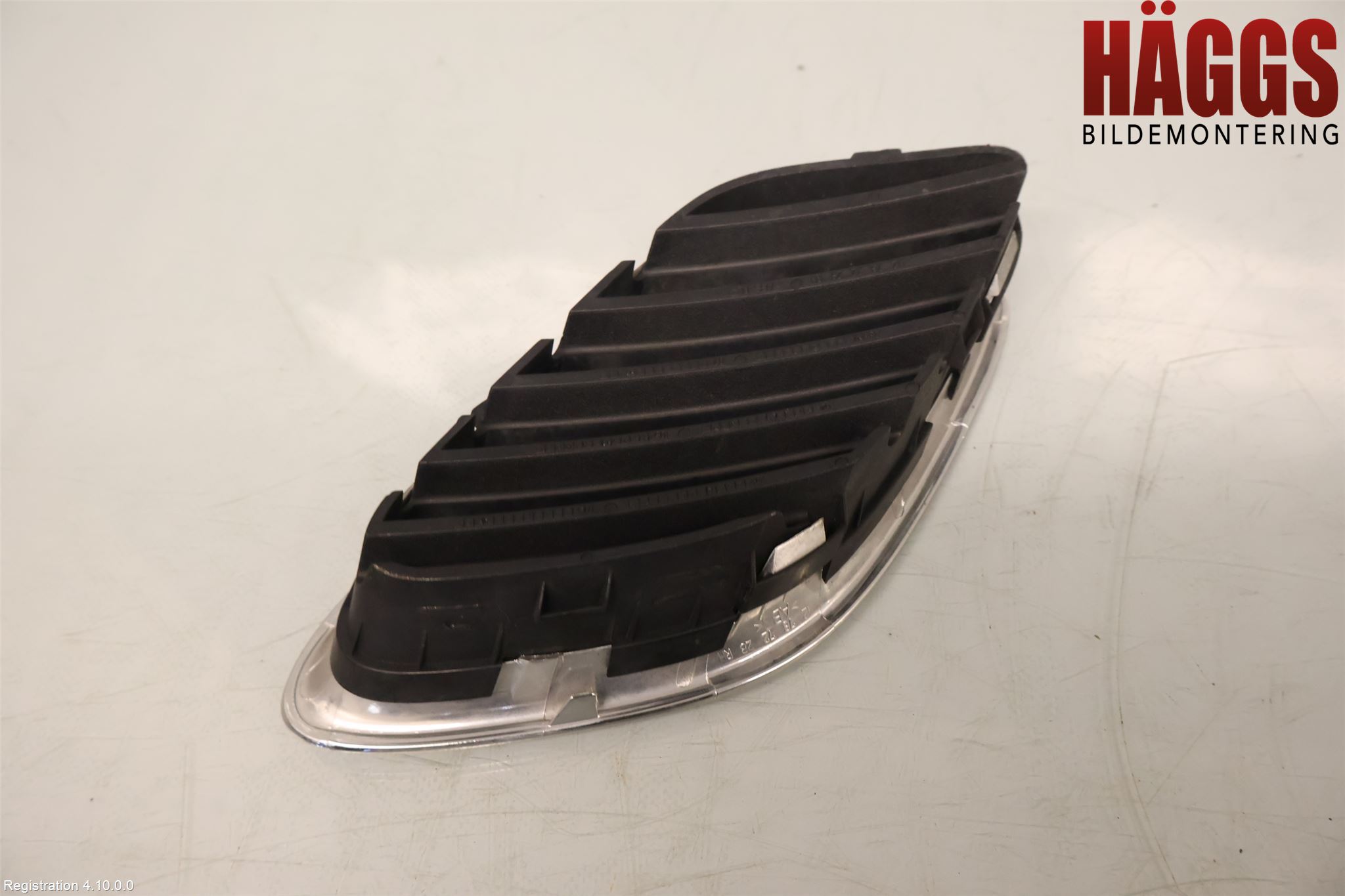 Saab 9-3 VER 2 Grilldel Höger