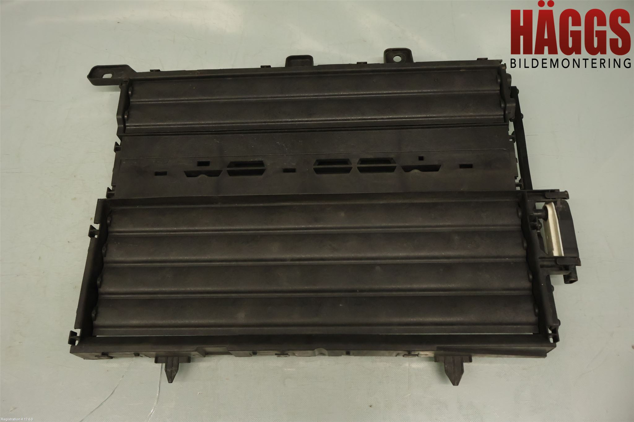 Citroen C4/E-C4 C4X/E-C4X III 21- Deflektor Plåt-Plast Kylning