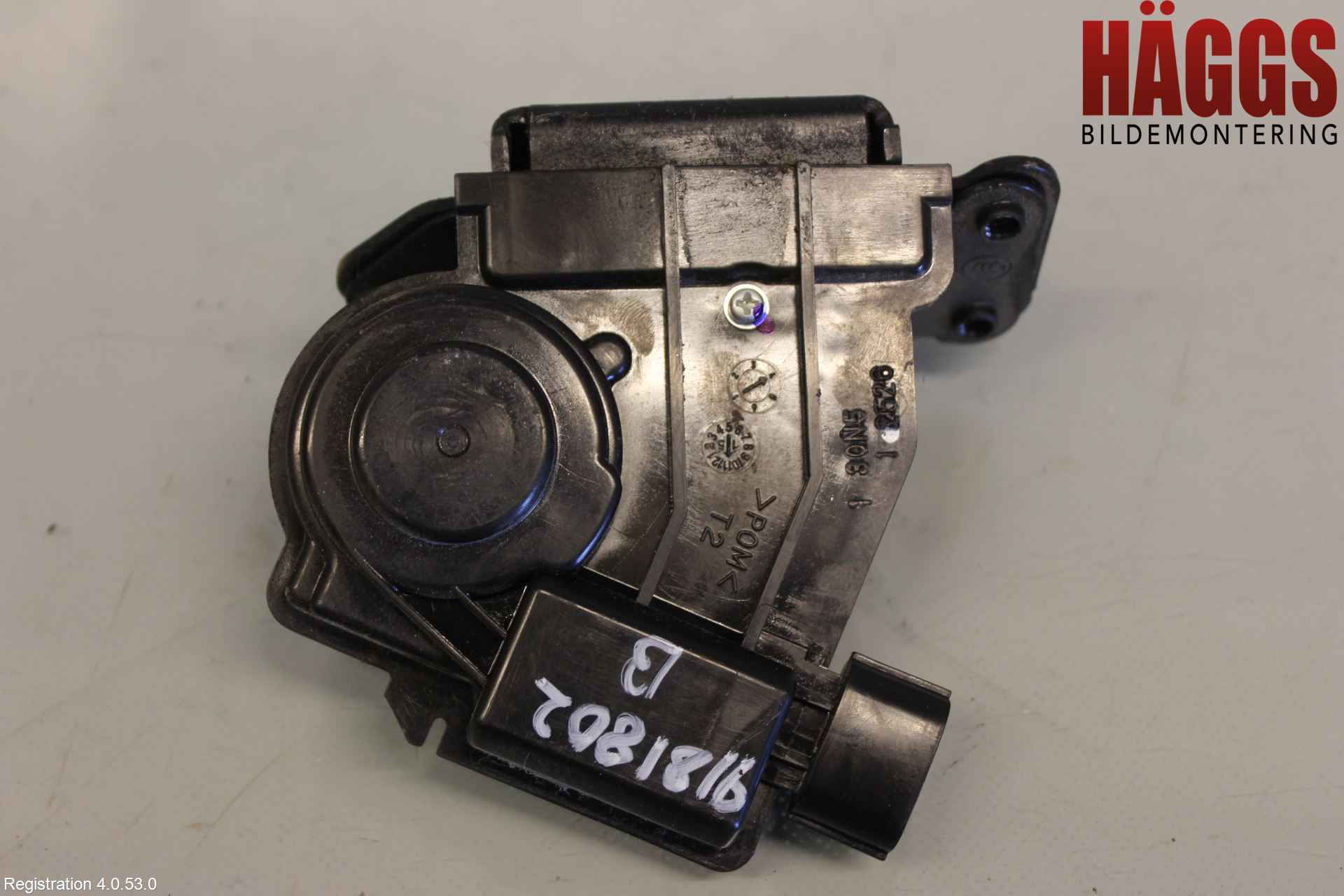 Toyota VERSO 09-18 Huvlås