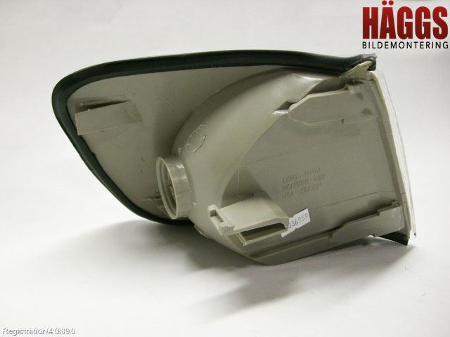 Audi 100/S4     91-94 Blinkers Fram Höger