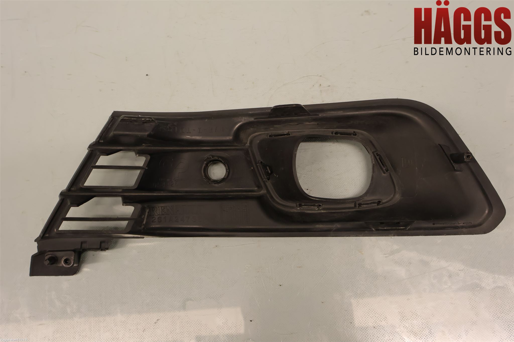 Renault CAPTUR 13-19 Dimljussarg Fram