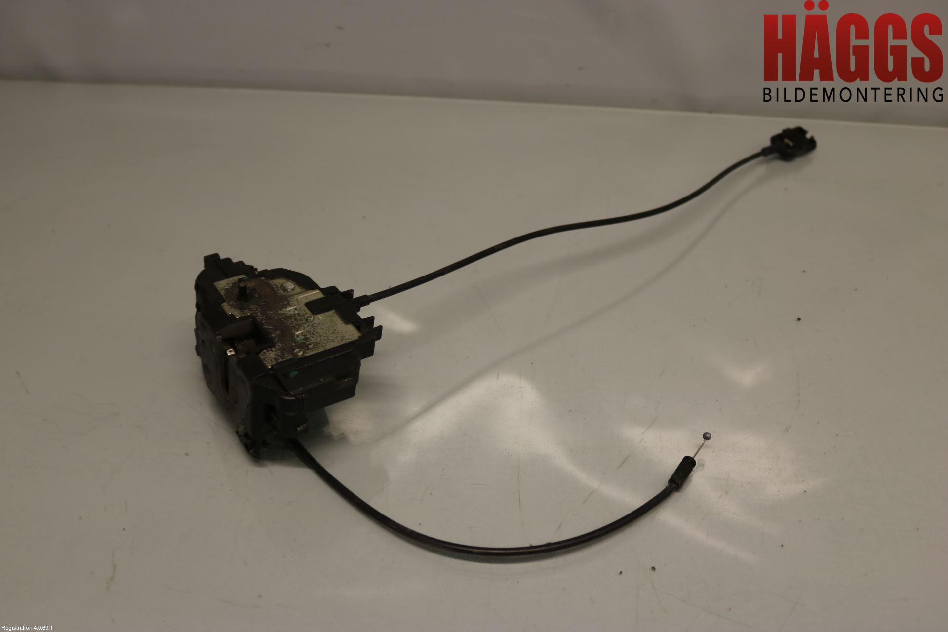 Renault CLIO III  09-12 Låskista-Dörrlås