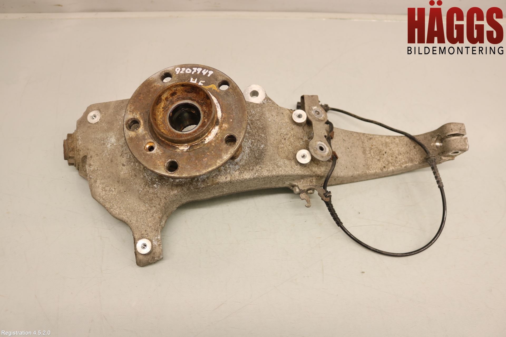 BMW 5 F10/F11/F18 09-17 Styrspindel Lagerhus Hö