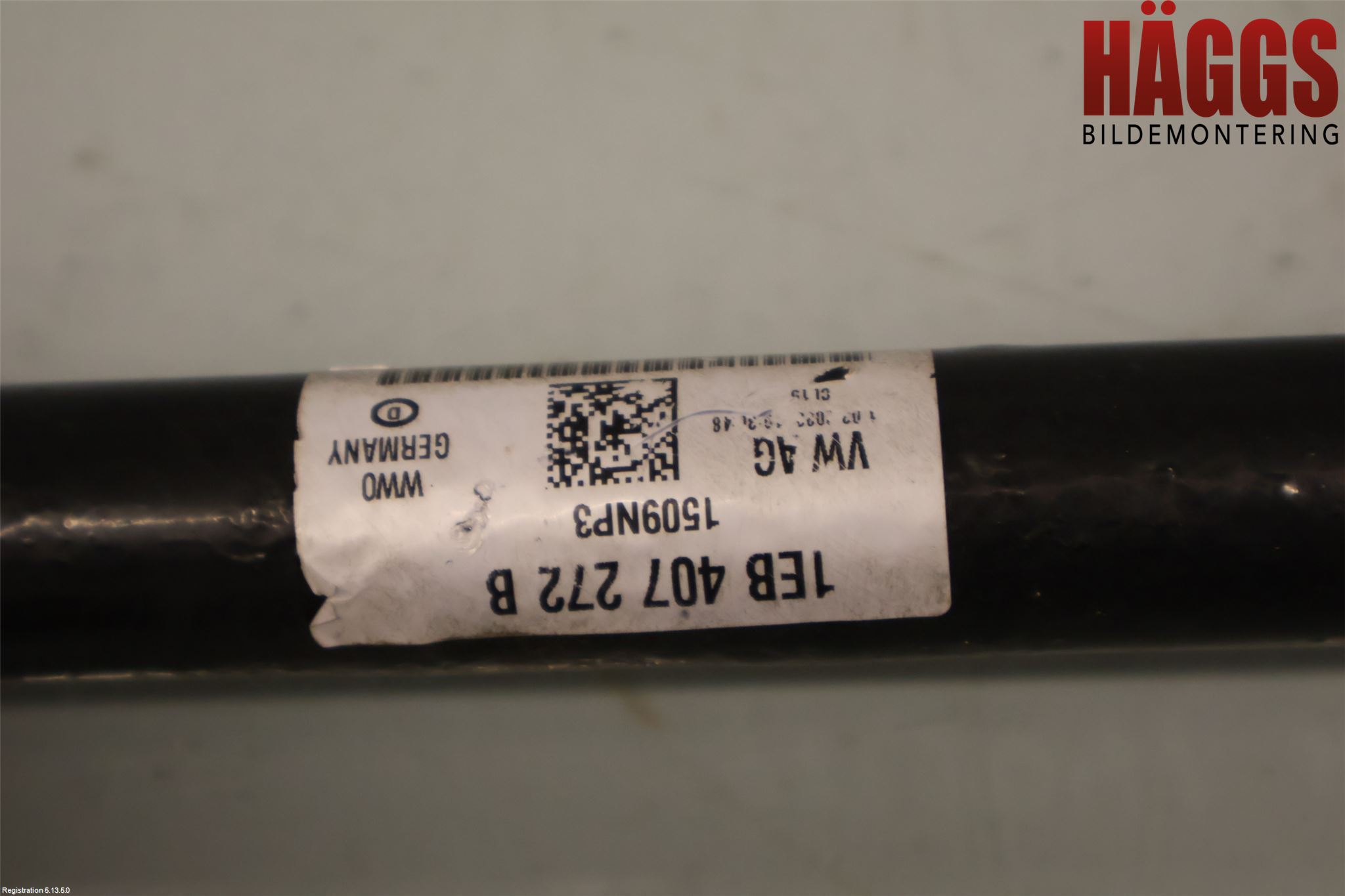 Volkswagen VW ID.5 22- Drivaxel Fram Höger