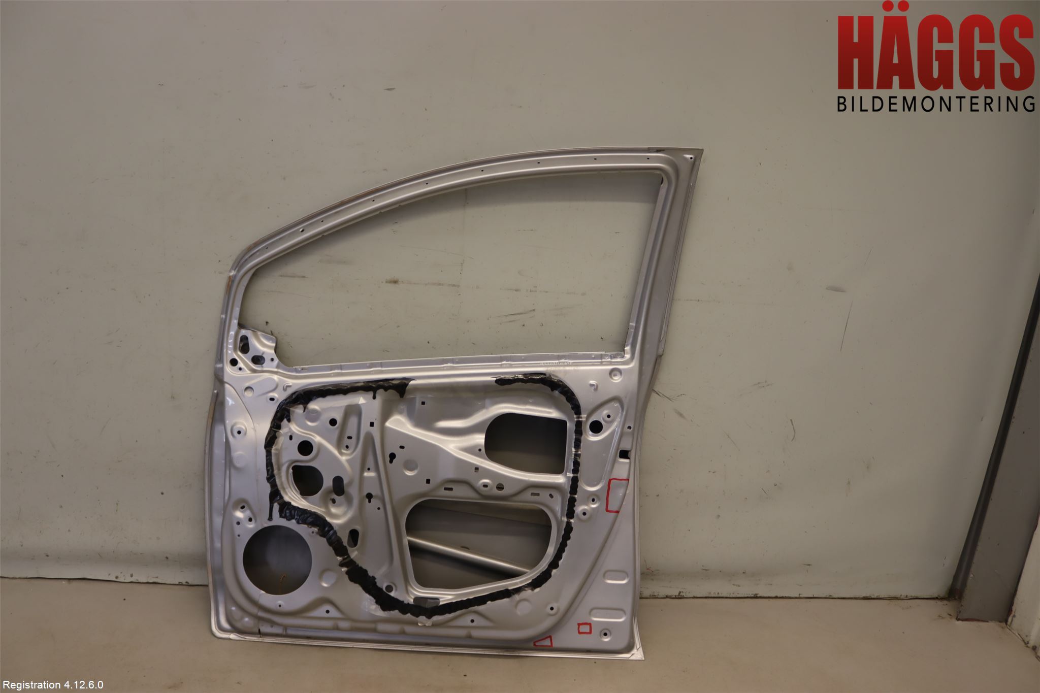 Toyota YARIS XP90 06-11 Dörr Fram Höger