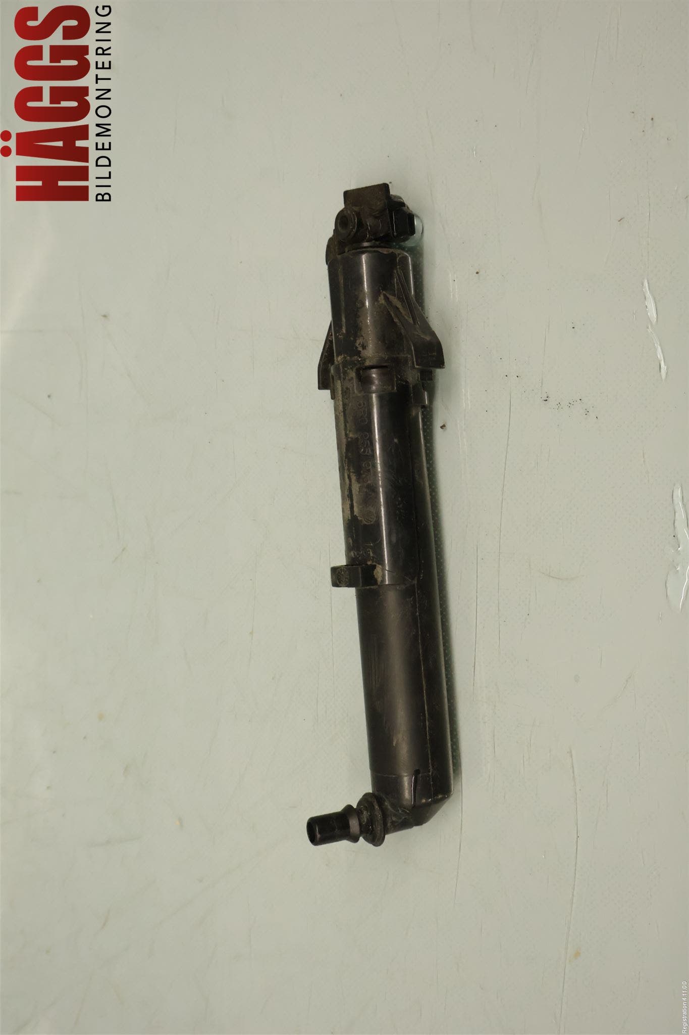 Volkswagen VW POLO 10-17 Spolarmunstycke Strålkastare