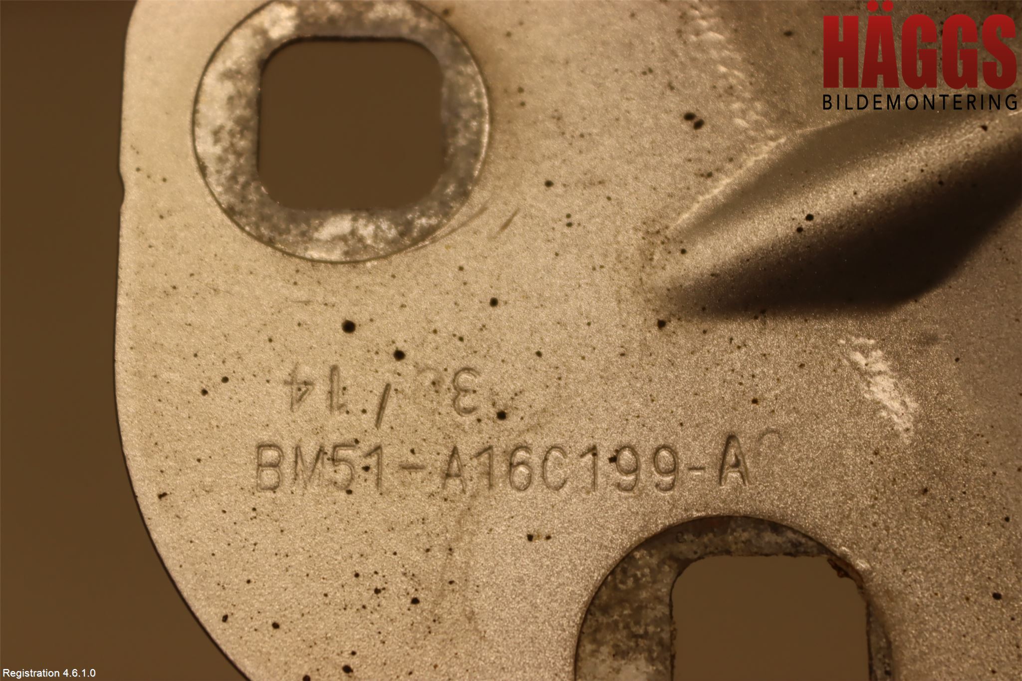 Ford FOCUS 11-14 Skärm Fram Vänster