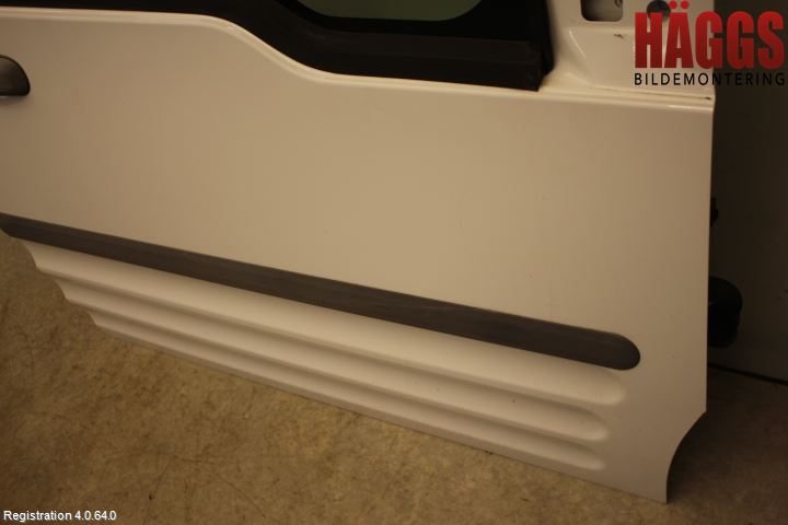 Ford TRANSIT CONNECT 03-08 Dörr Fram Höger