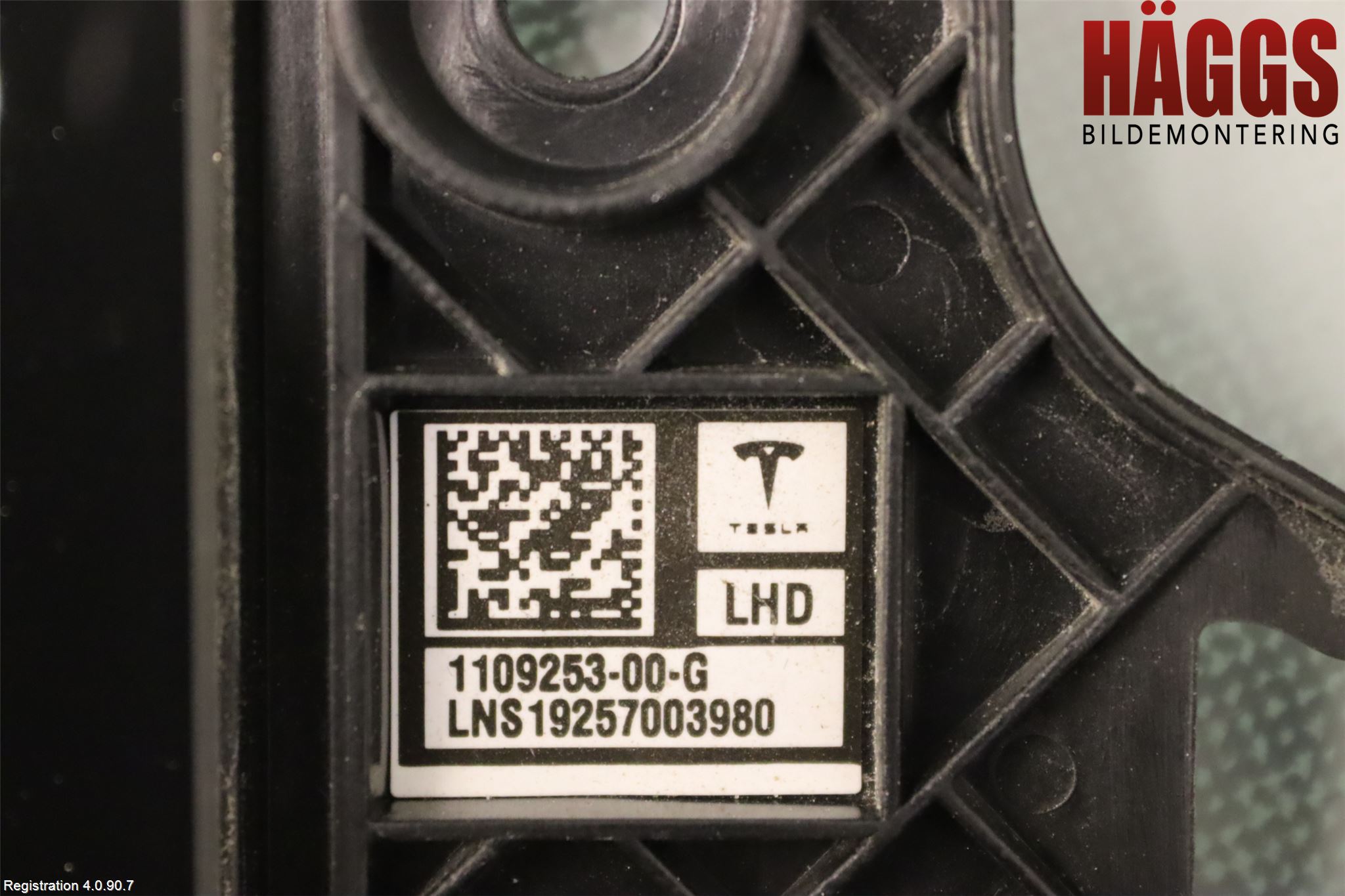 Tesla MODEL 3 17- Parkeringshjälp Kamera