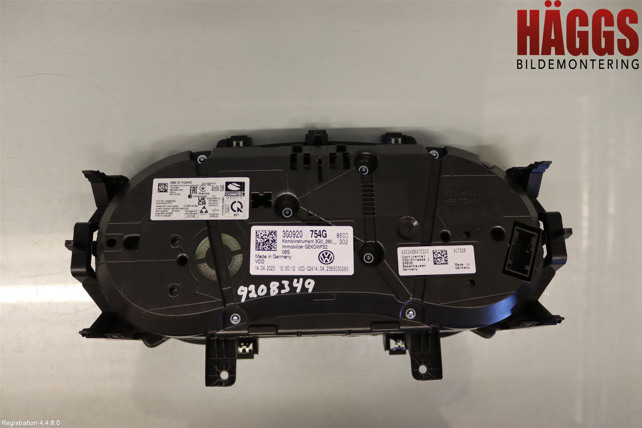 Volkswagen VW PASSAT 20-24 Instrument Komb
