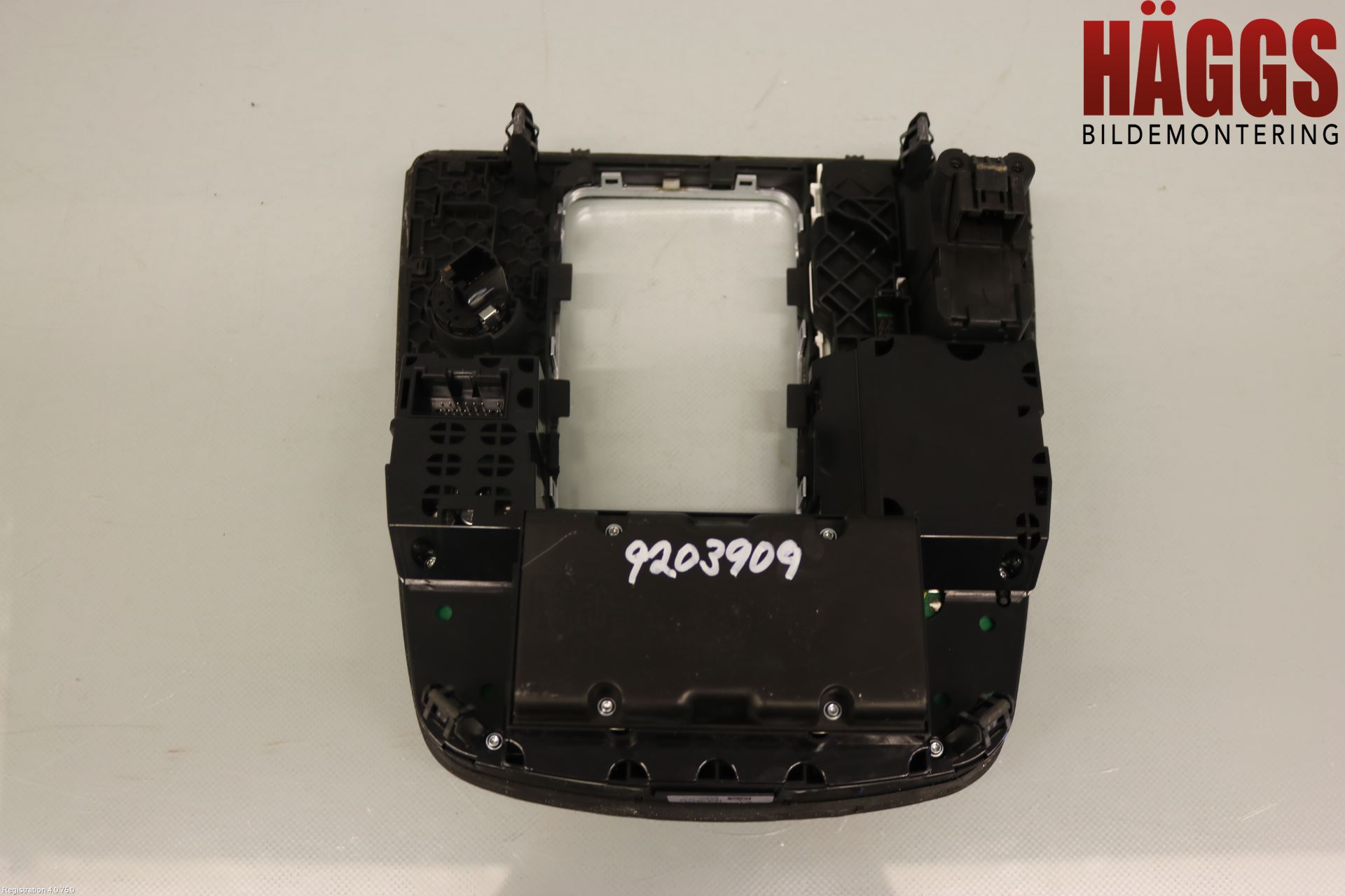 Audi A6 ALLROAD 12-18 Strömställare Multifunktion