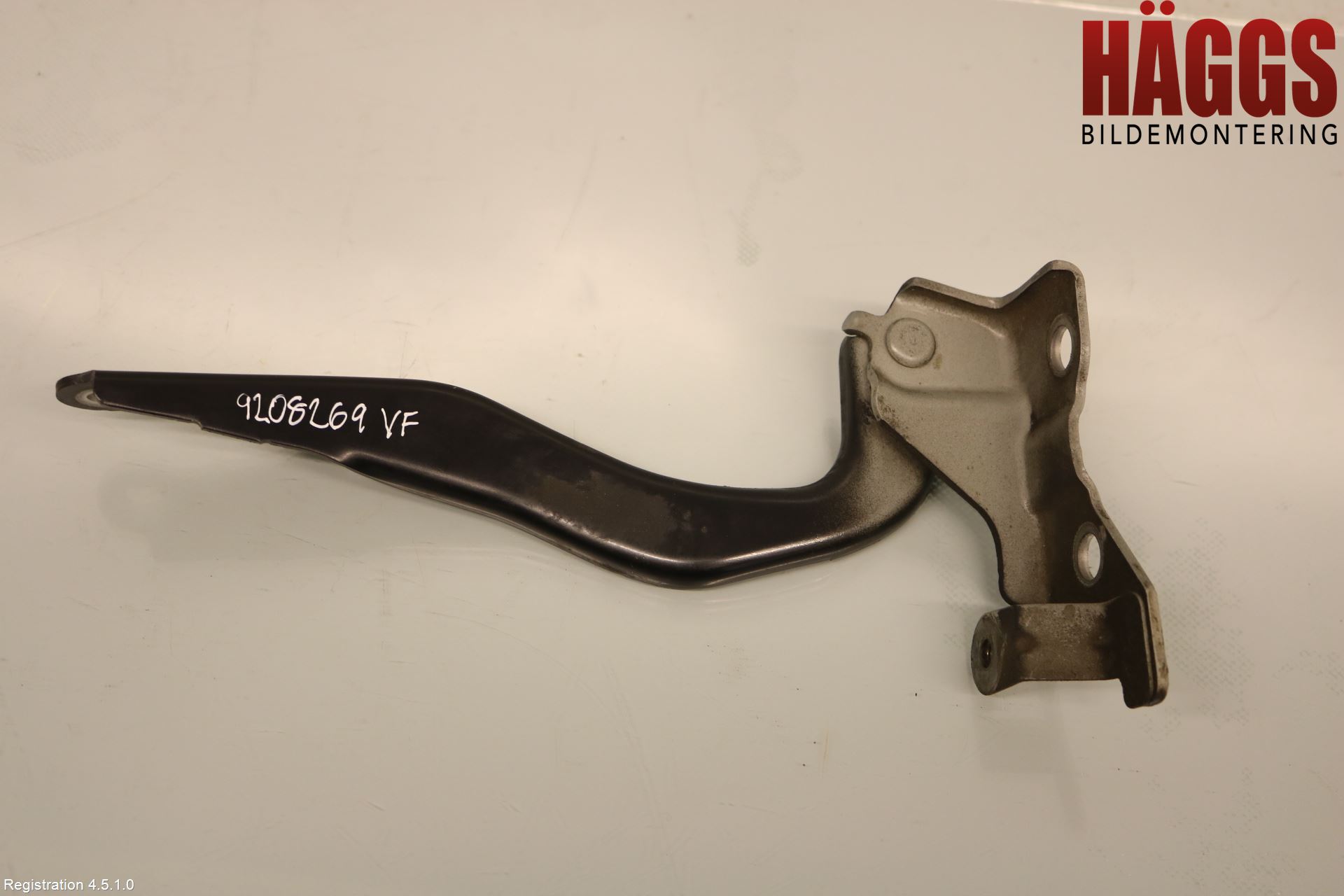 Subaru LEGACY 10-14 Huvgångjärn
