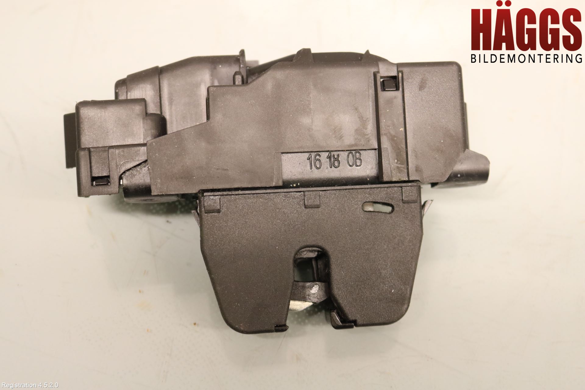 Citroen C4 CACTUS 14-20 Låskista Baklucka