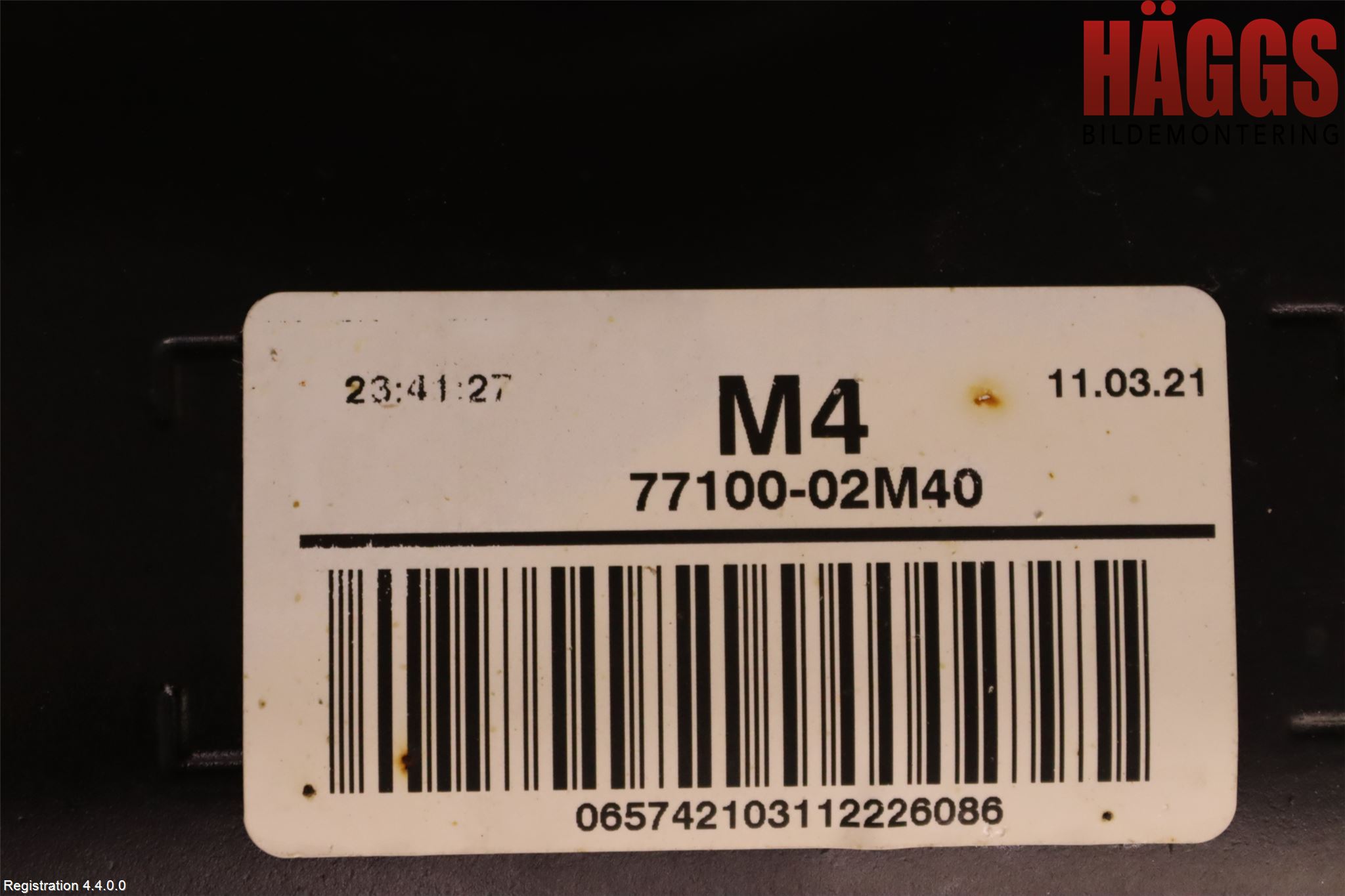 Toyota COROLLA 19- Bränsletank Insprutning