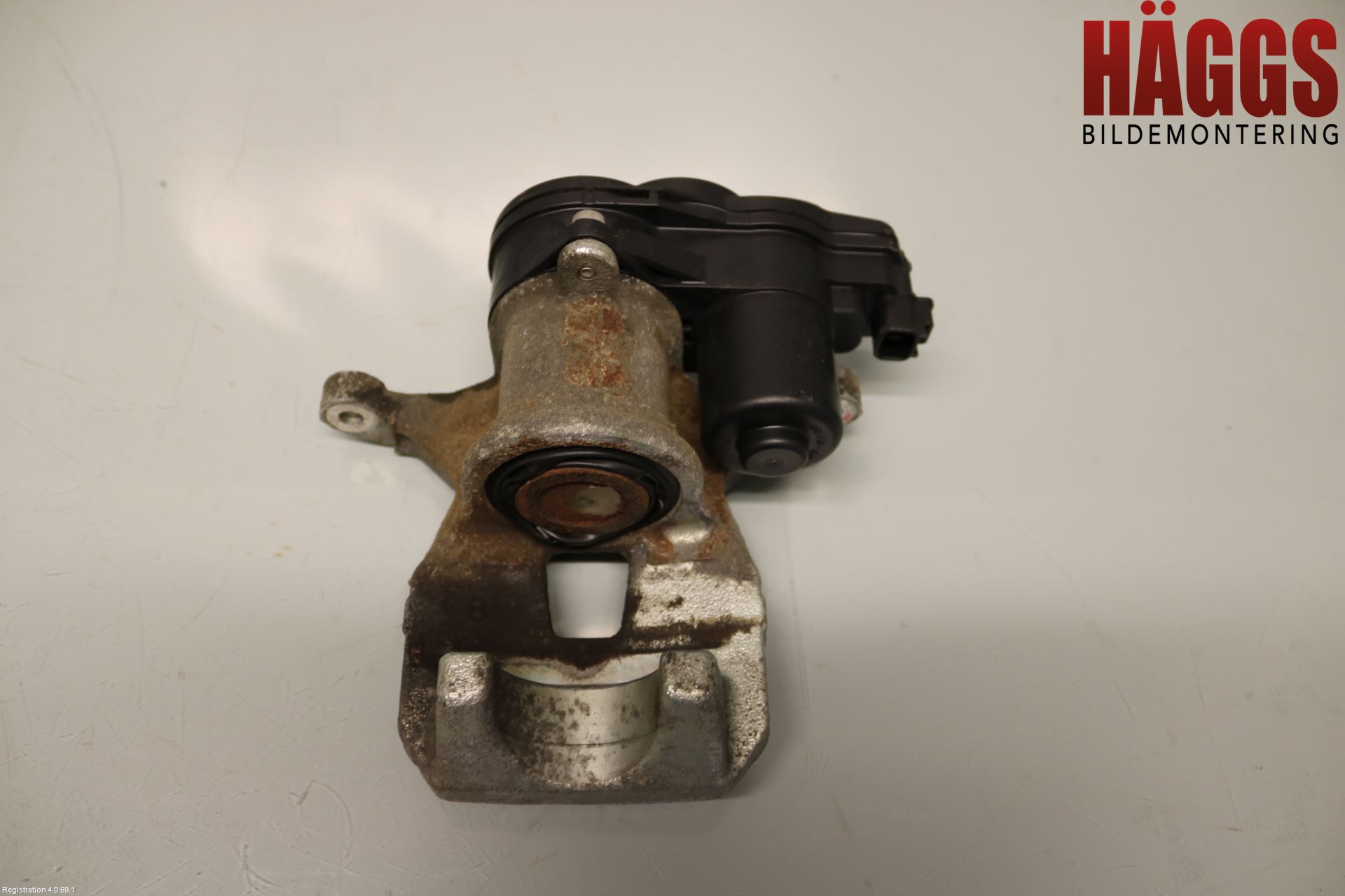 Lexus NX 300h 15-21 Bromsok Bak Vänster