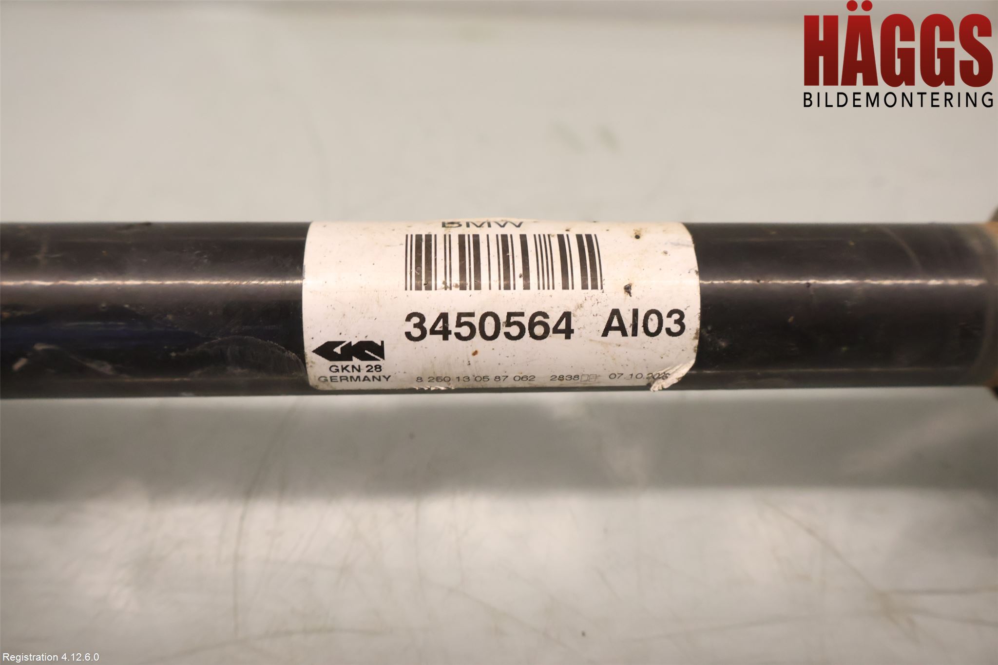 BMW X3 E83     03-10 Drivaxel Fram Höger