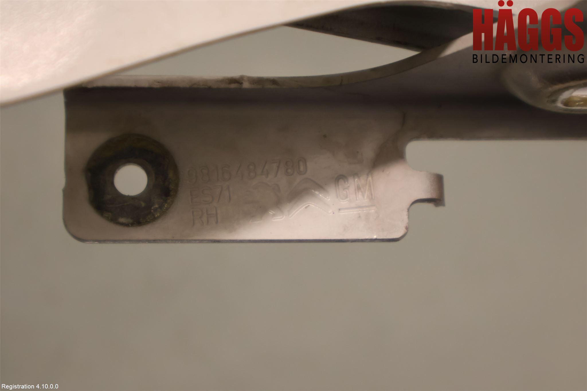 Peugeot PARTNER/E-PARTNER 19- Huvgångjärn
