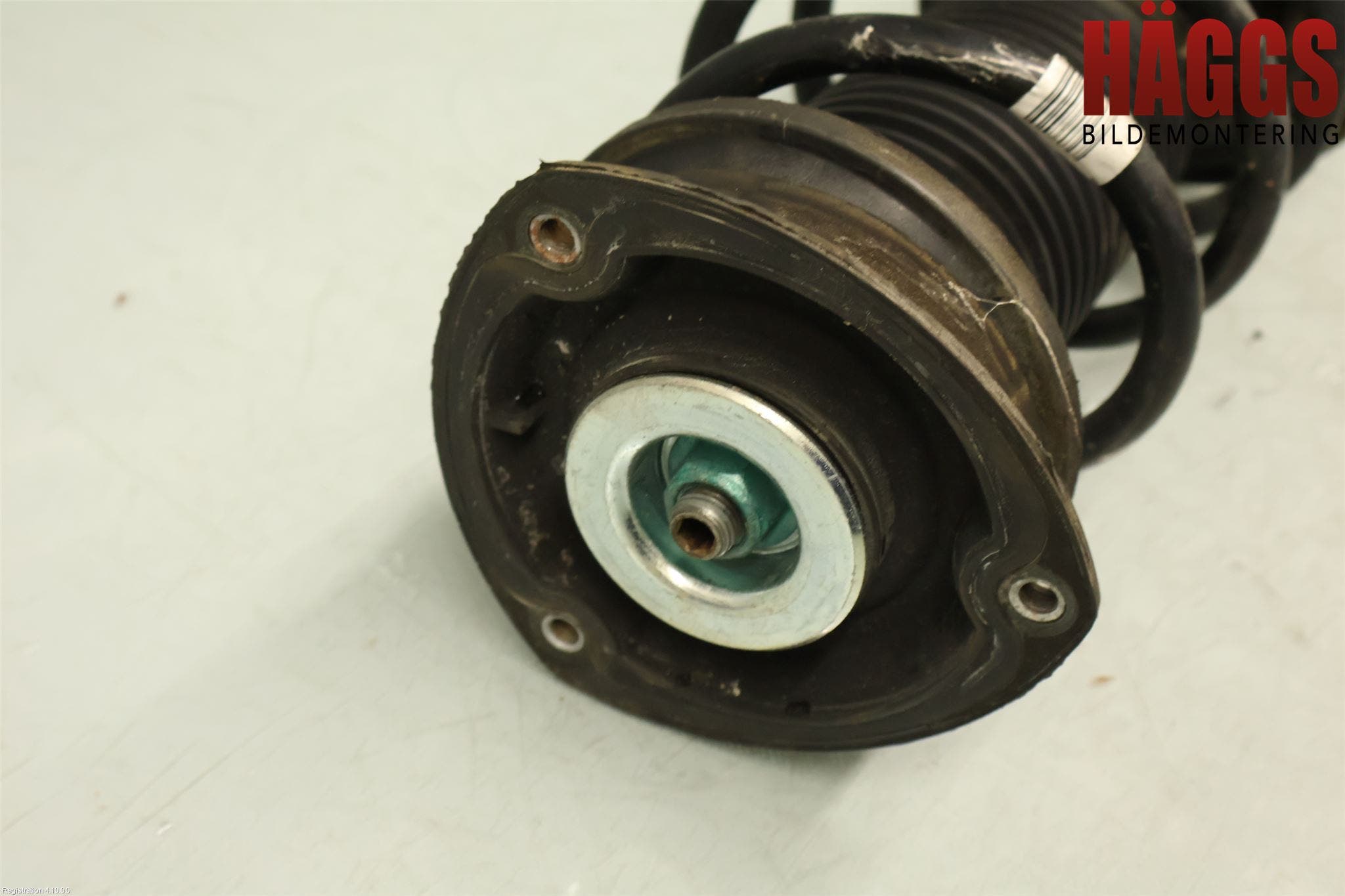 Volkswagen VW GOLF / E-GOLF VII 13-20 Fjäderben Fram Vänster