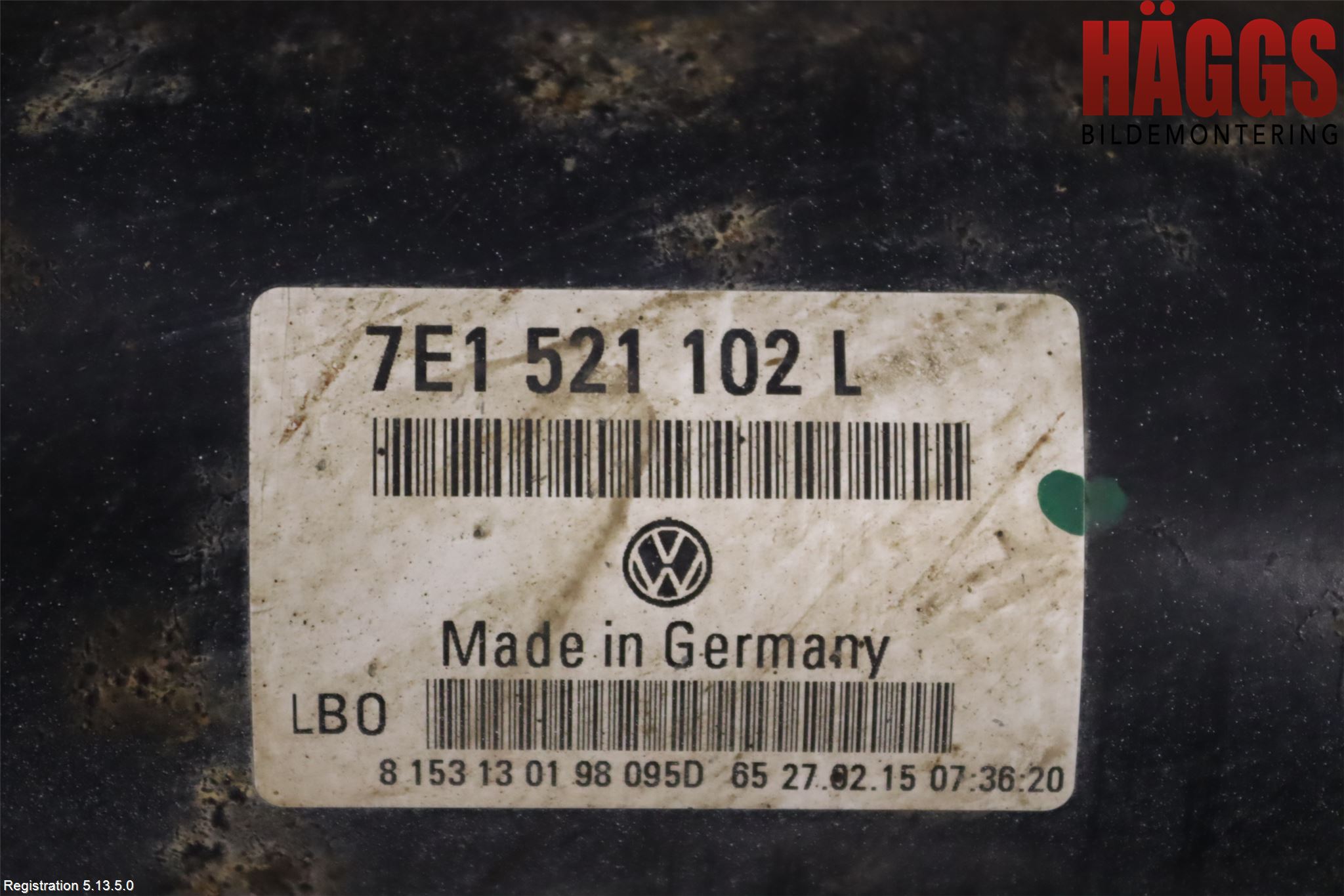Volkswagen VW TRANSP/CARAVELLE (T5) 04-15 Mellanaxel Bakre