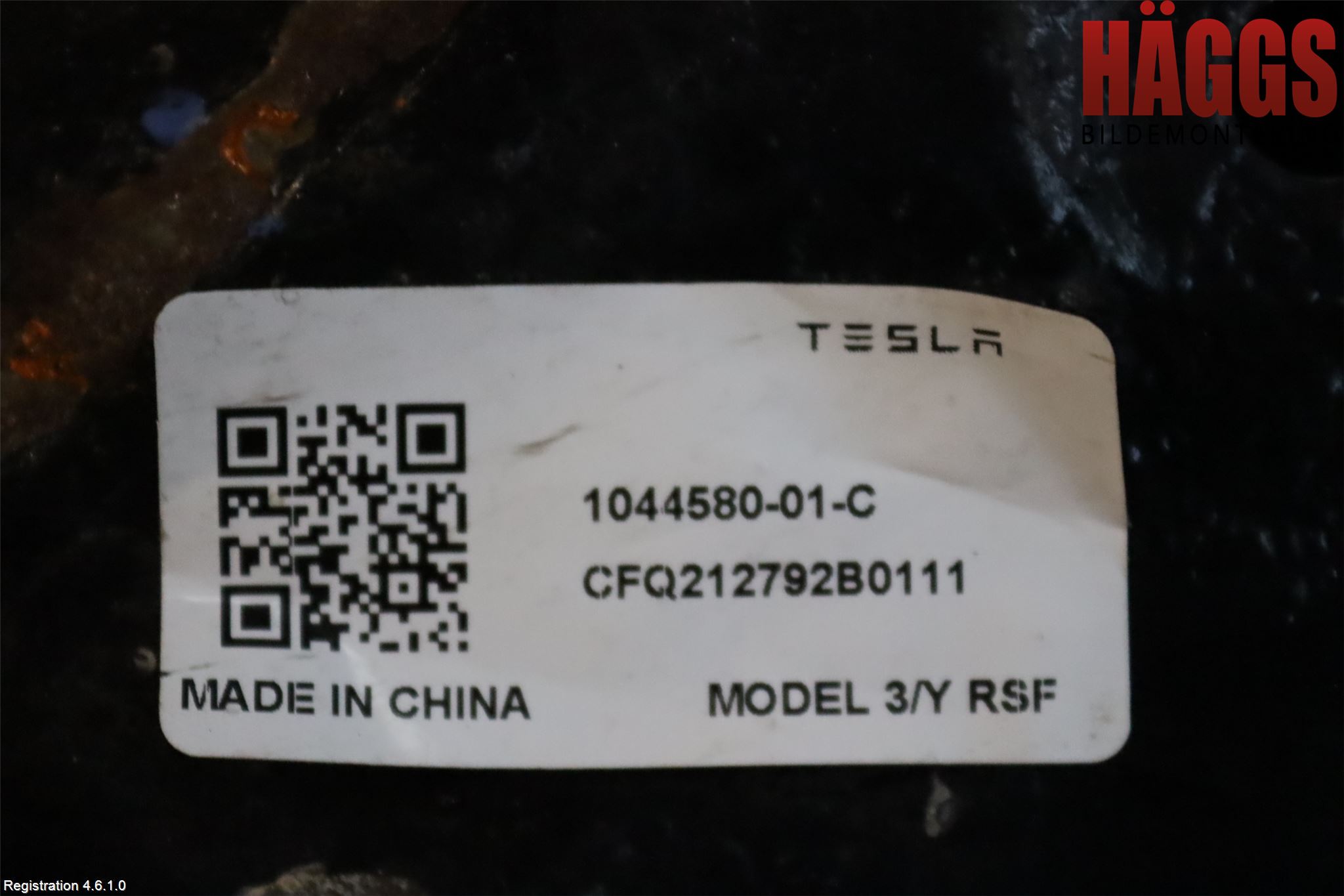 Tesla MODEL Y 21- Bakaxelbalk
