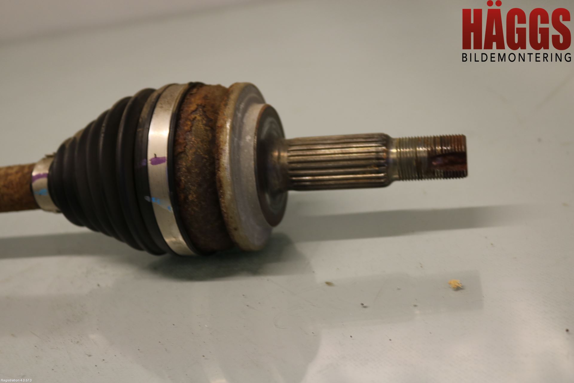 Toyota AURIS 10-12 Drivaxel Fram Vänster
