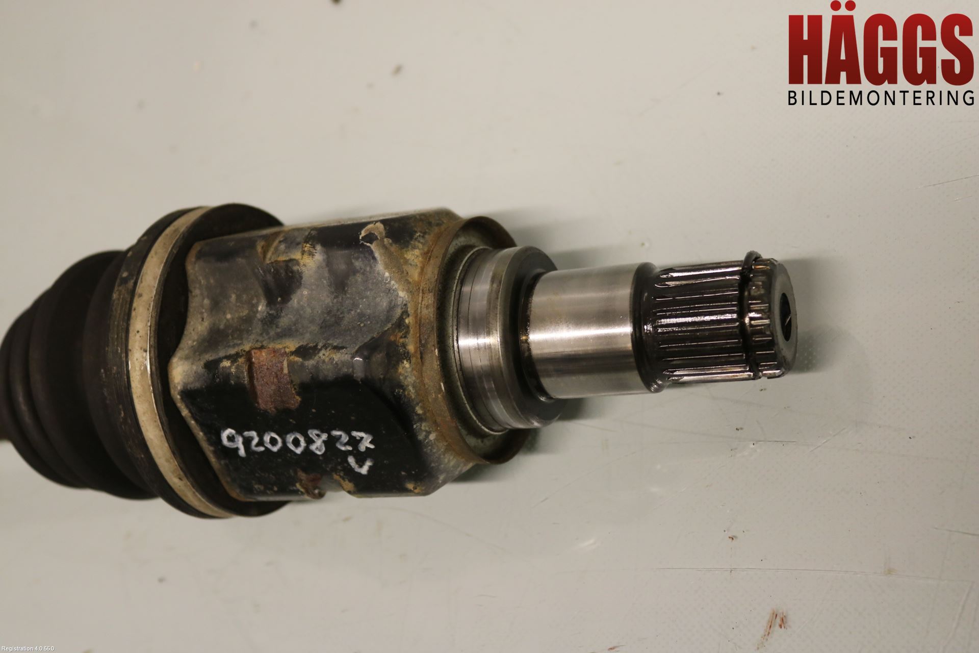Toyota AVENSIS 03-06 Drivaxel Fram Vänster