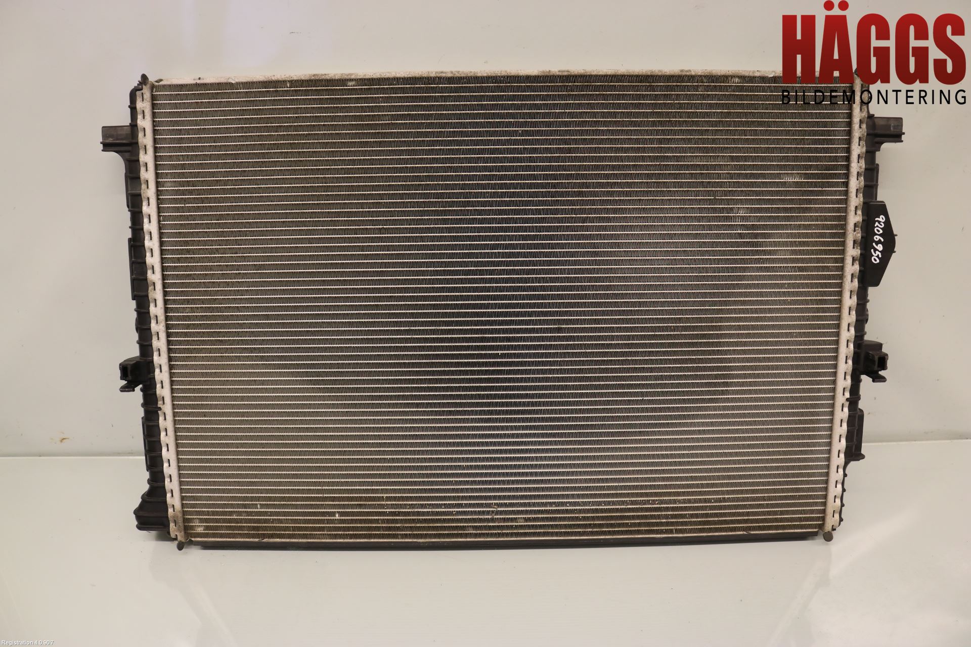 Volkswagen VW TIGUAN 16-24 Kylare Aut