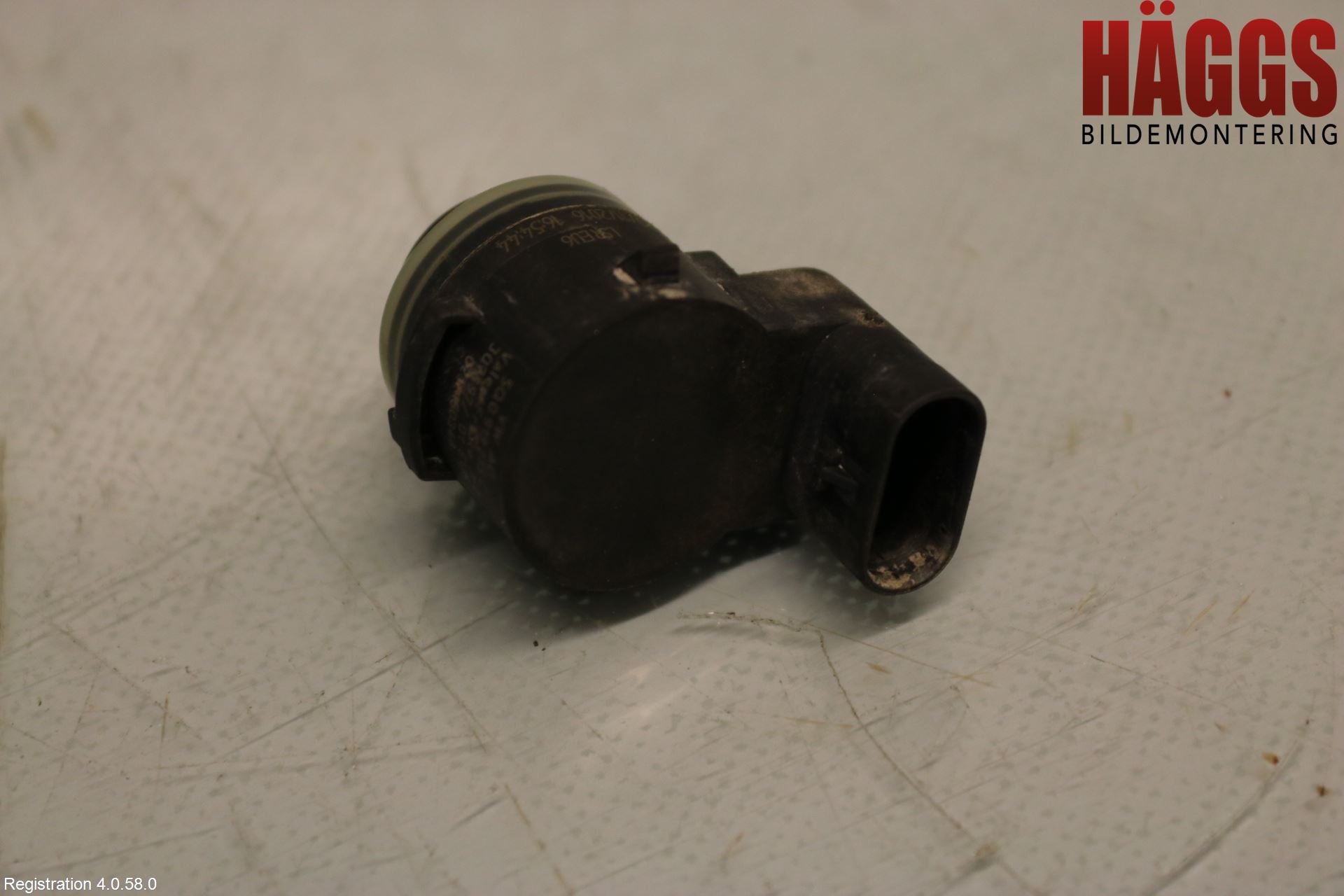 Skoda SUPERB 16-24 Parkeringshjälp Backsensor