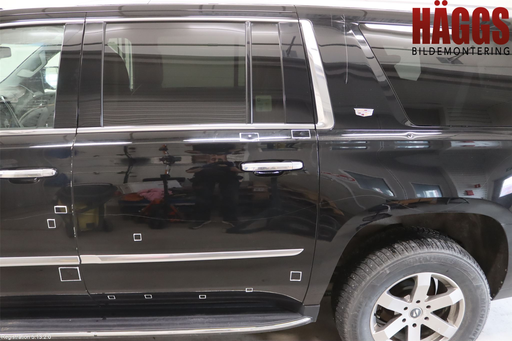 Cadillac ESCALADE Dörr Bak Vänster