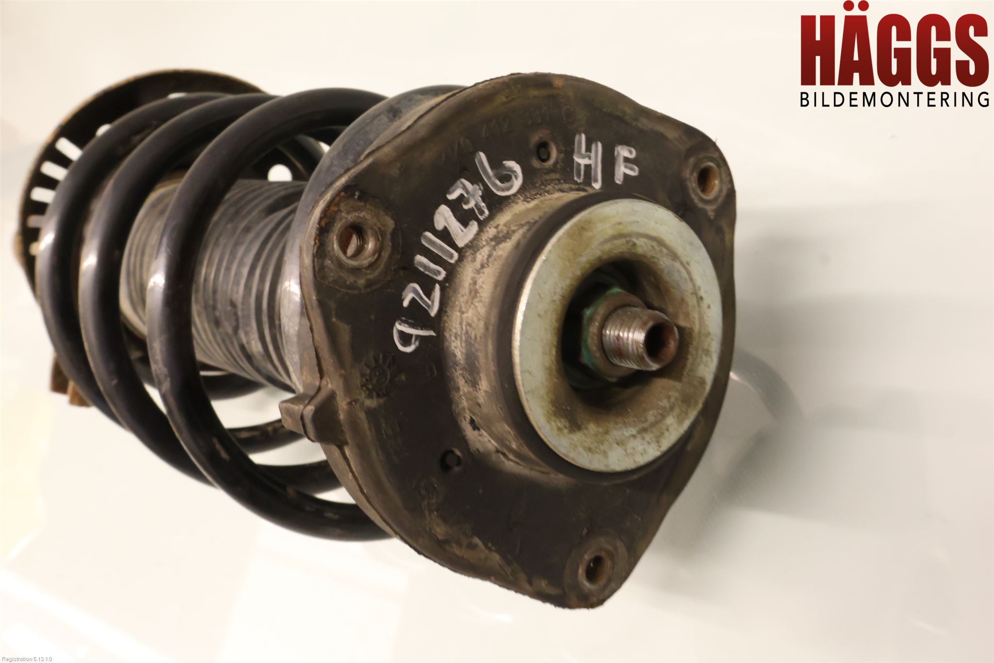 Volkswagen VW GOLF VI 09-13 Fjäderben Fram Höger
