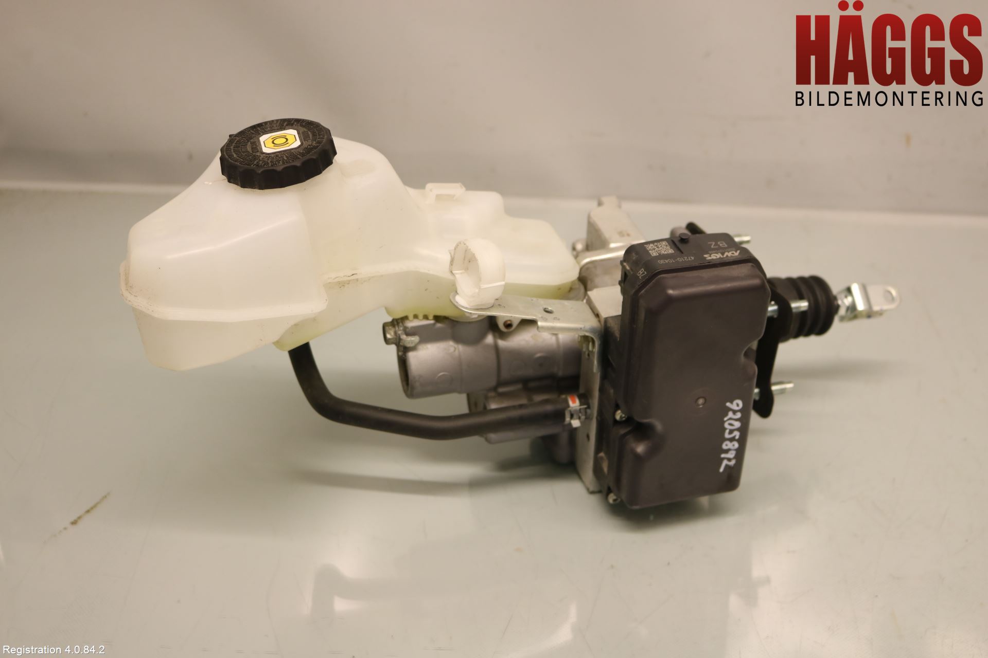 Toyota C-HR 16-23 Broms Huvudcylinder