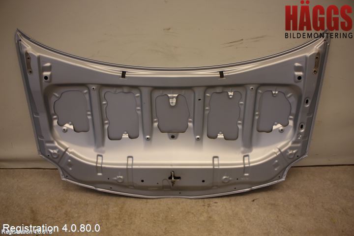 Toyota AURIS 07-09 Huv Fram