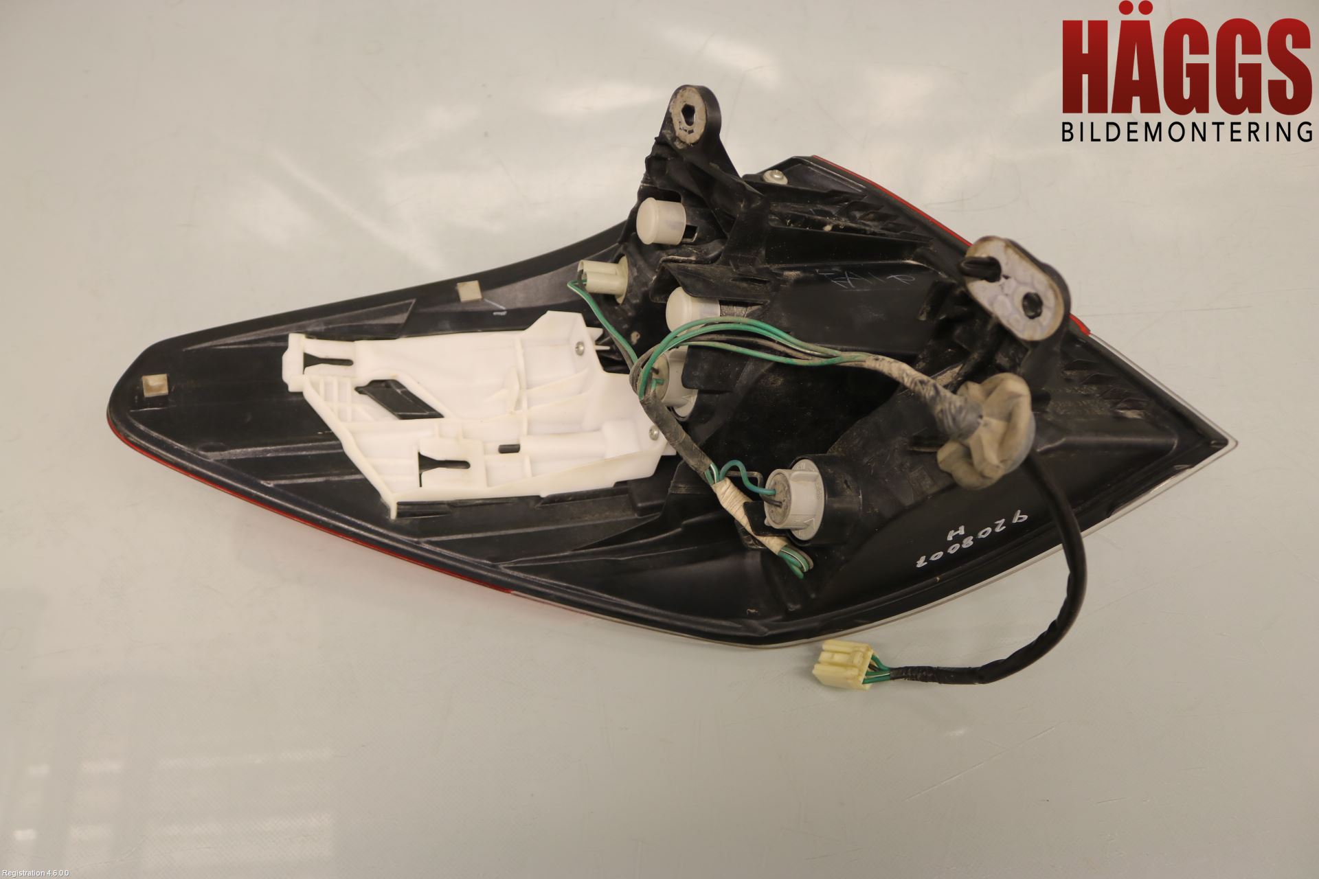 Subaru OUTBACK 10-15 Bakljus Höger