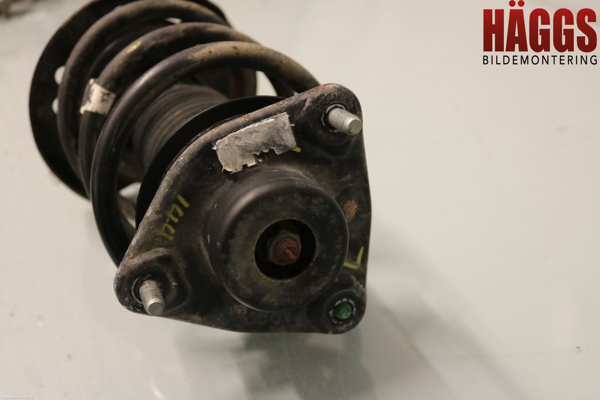 Hyundai i40 16-18 Fjäderben Fram Vänster