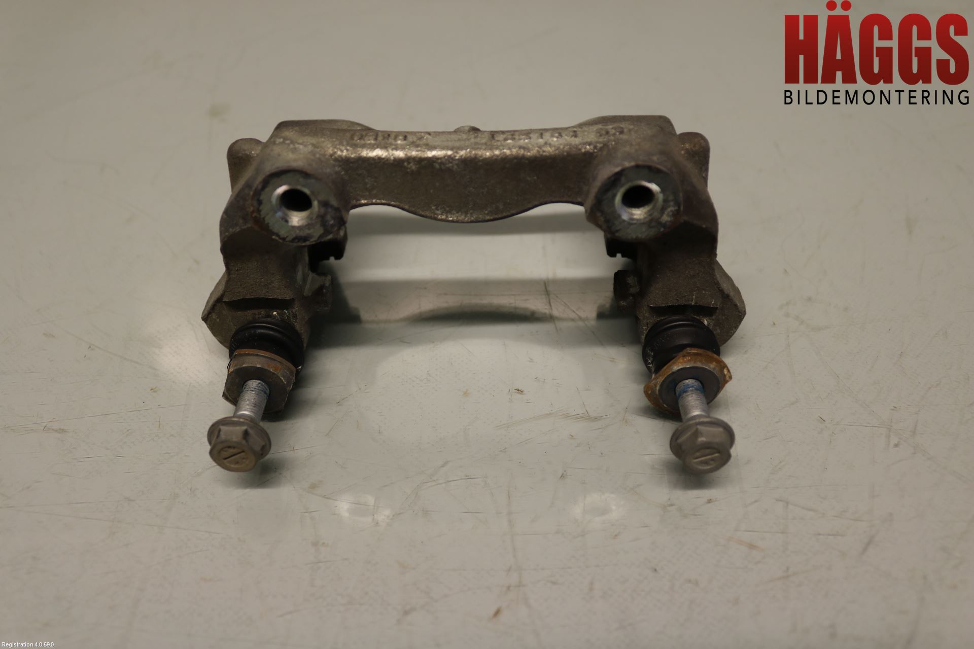 Toyota AURIS 13-19 Bromsokshållare