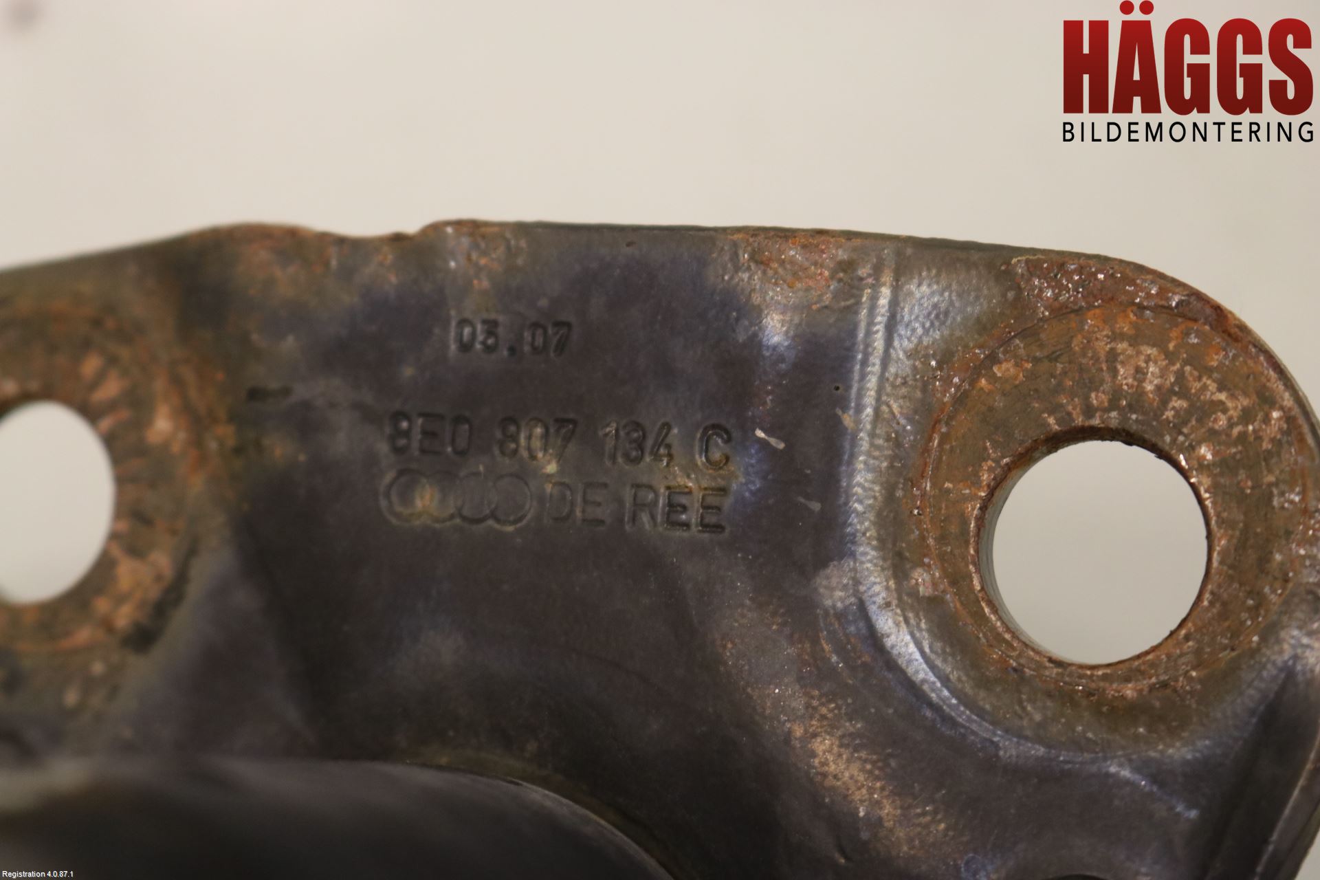 Audi A4/S4 05-07 Stötfångarbärjärn Fram