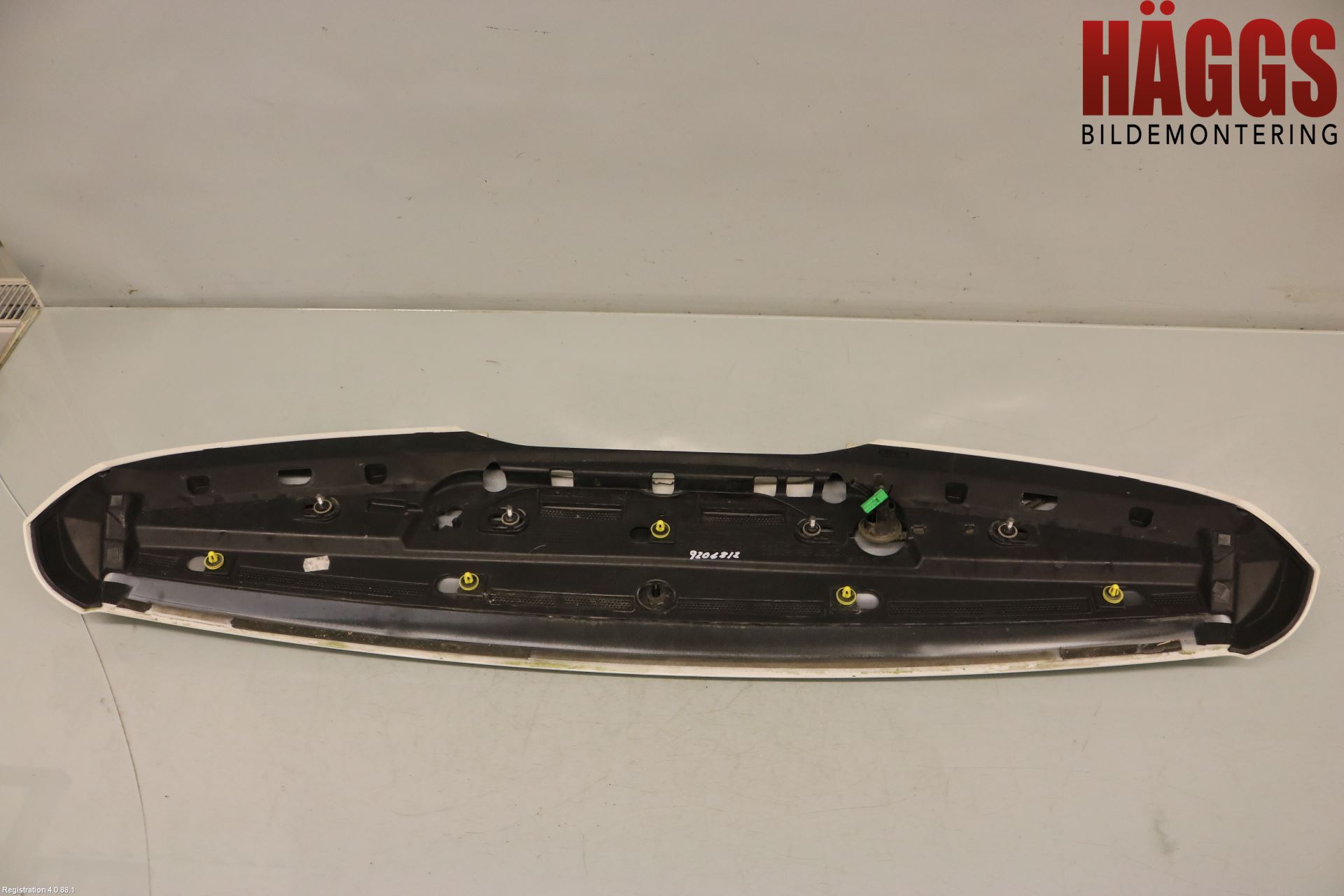 Volvo V60 11-13 Spoiler Baklucka