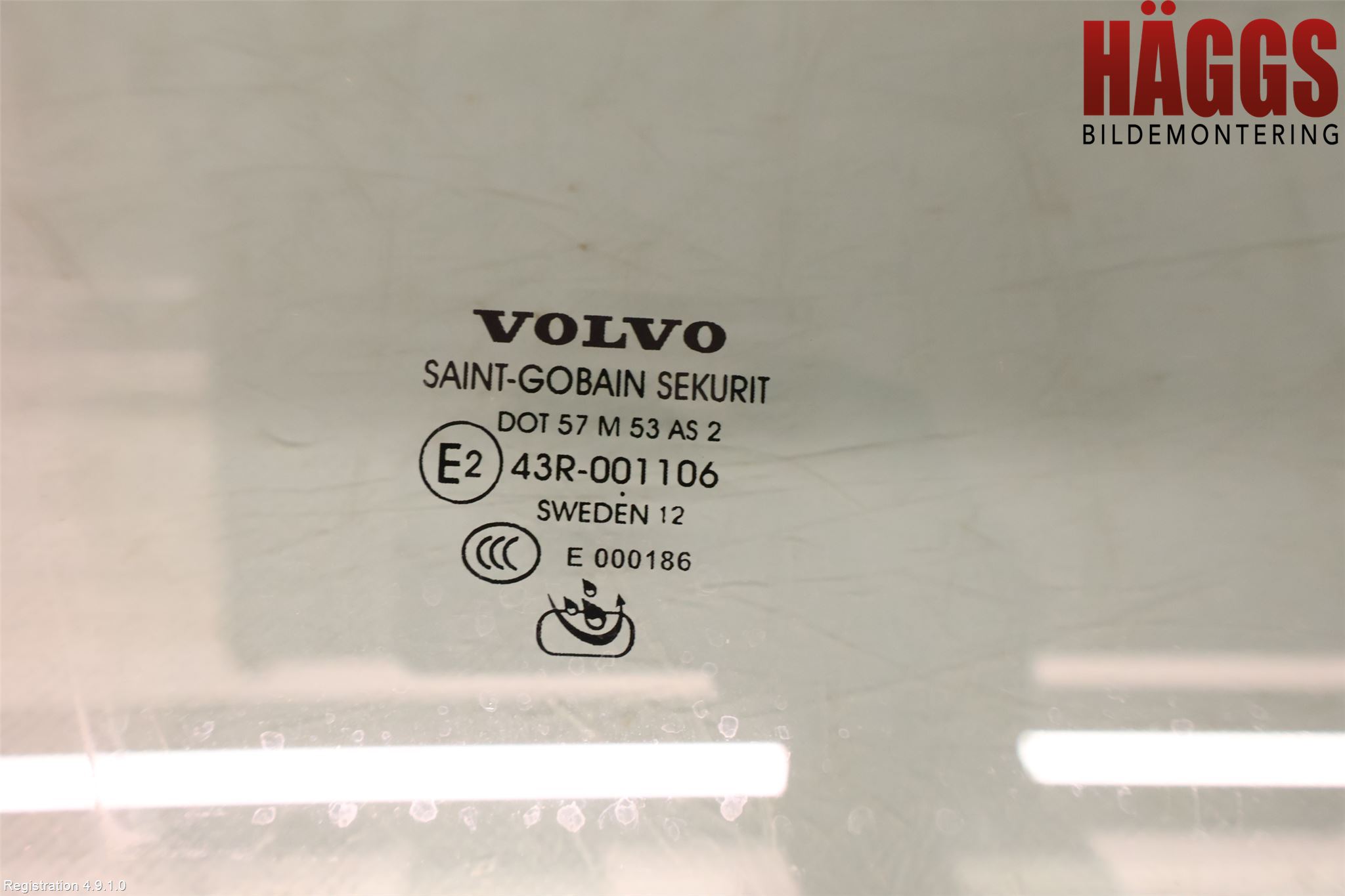 Volvo V70 08-13 Dörruta Fram Höger